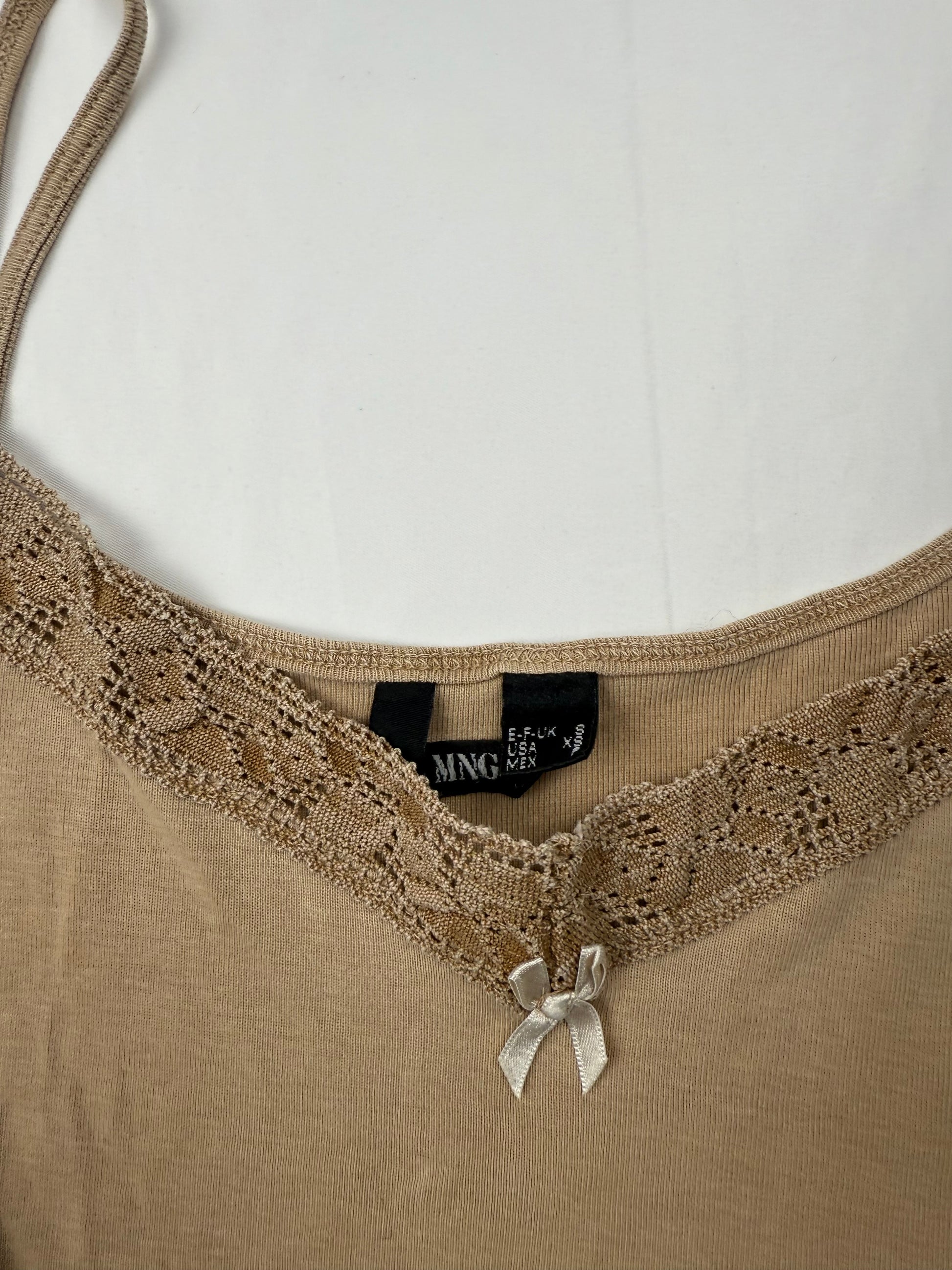 Beige lace ribbed cami top (XS)