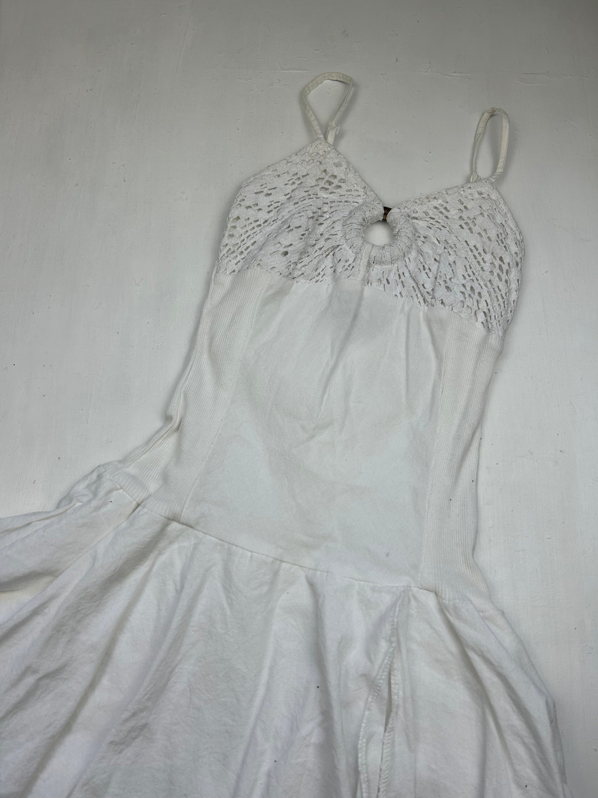 White 100% cotton pleated dress (XS)