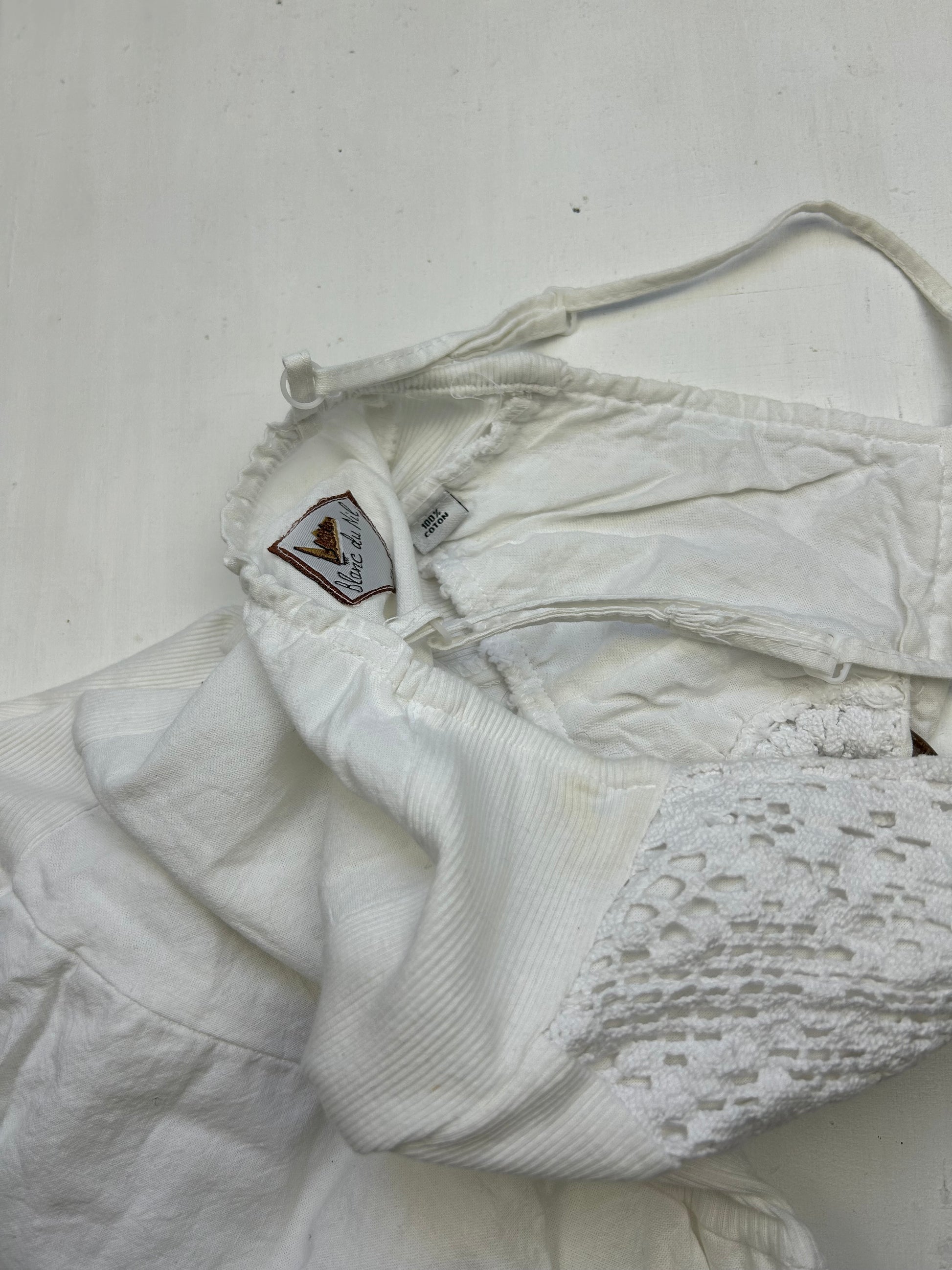 White 100% cotton pleated dress (XS)