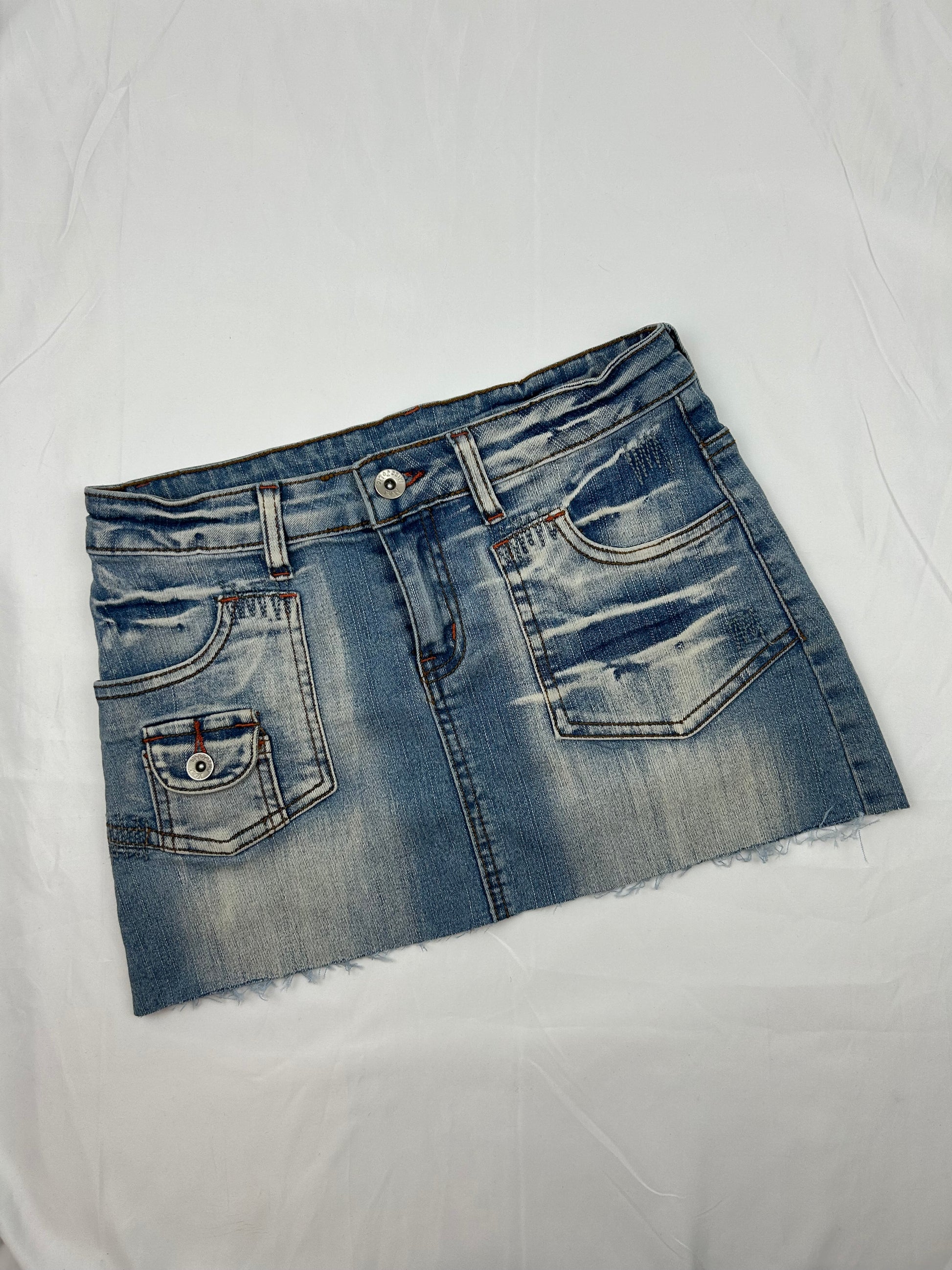 Blue denim 100% cotton low rise mini skirt (XS)