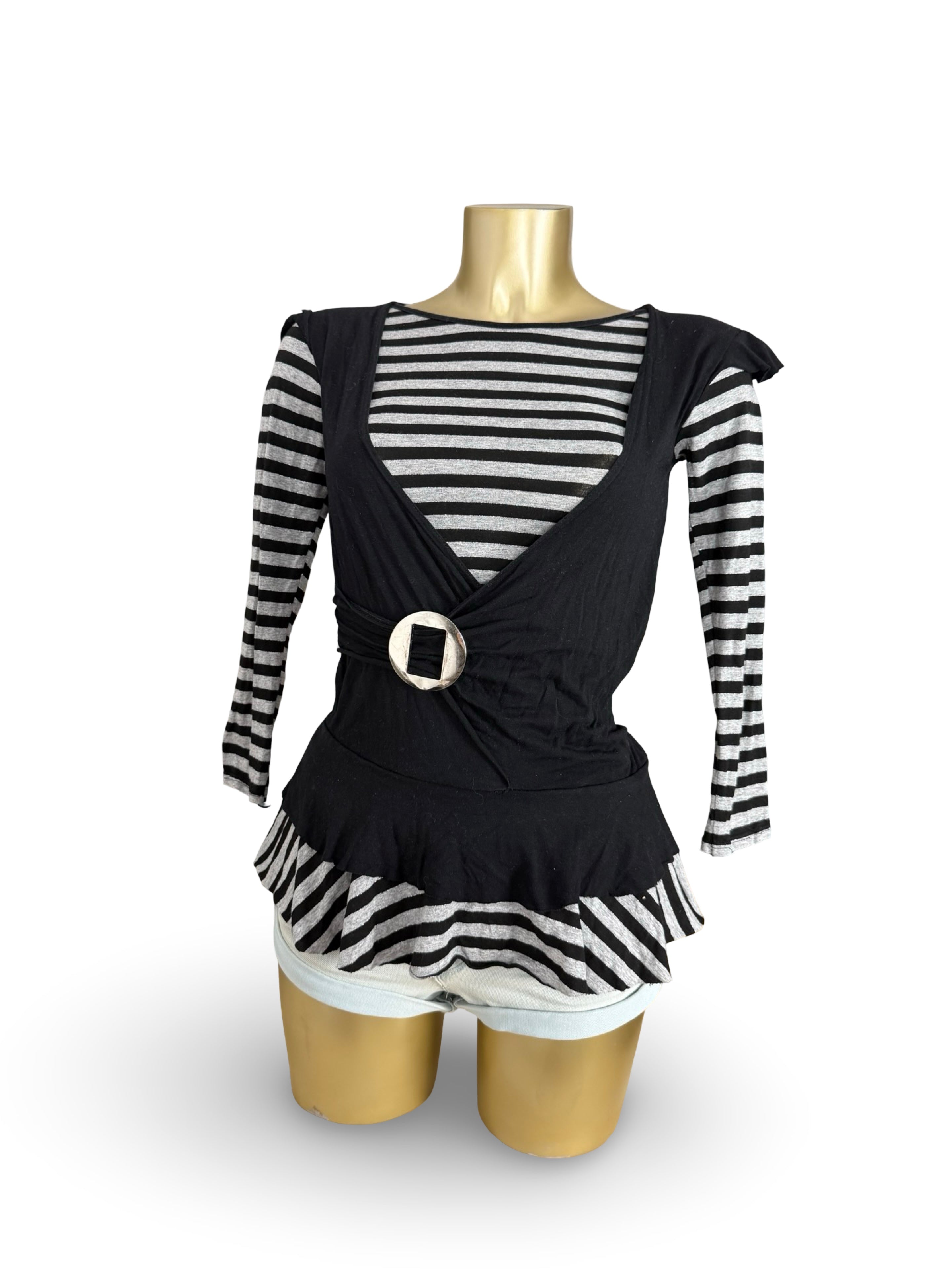 Black striped 2 in 1 long sleeves top (S)