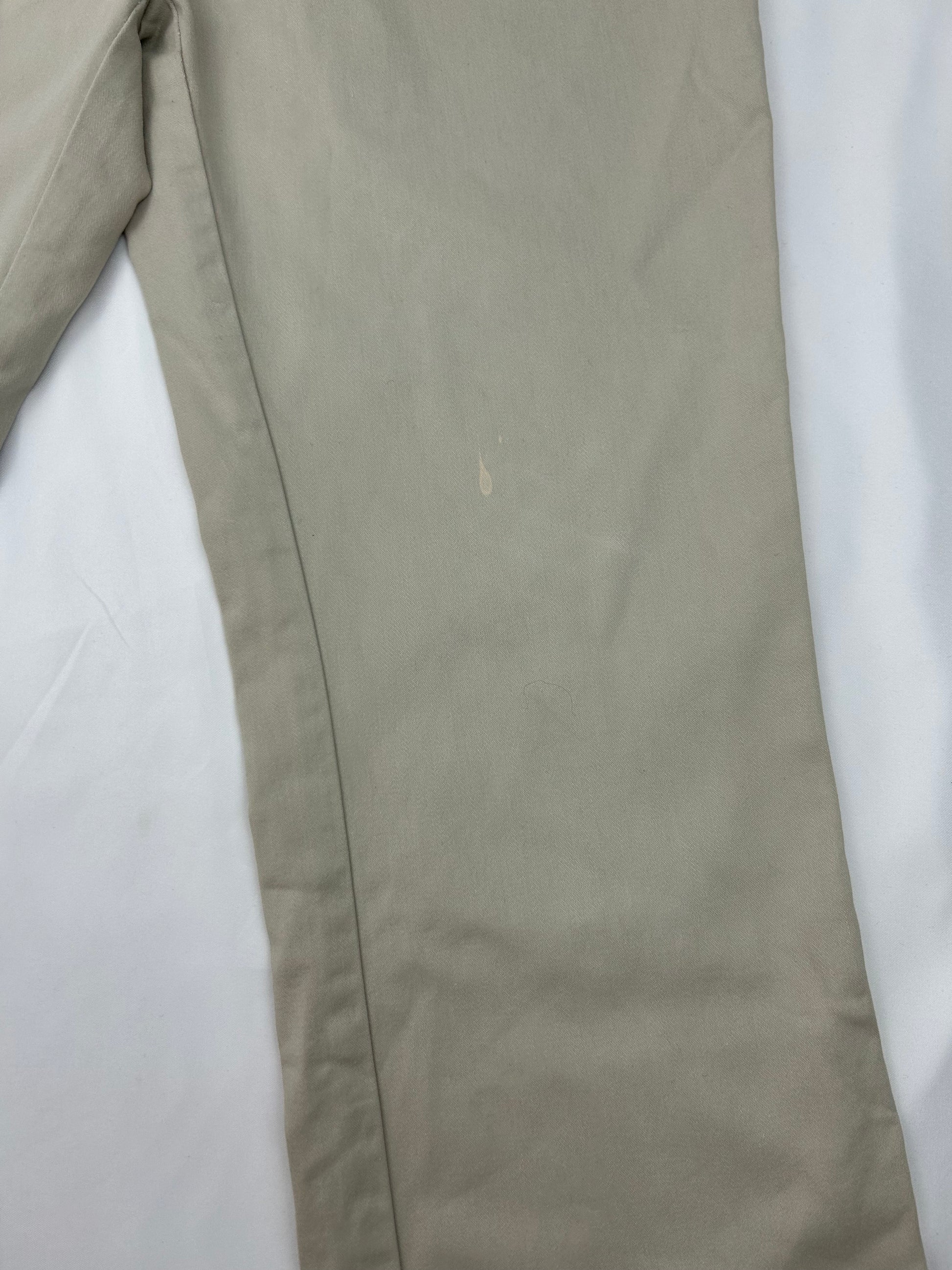 Beige low rise cotton buckle belt capri pants (XS)