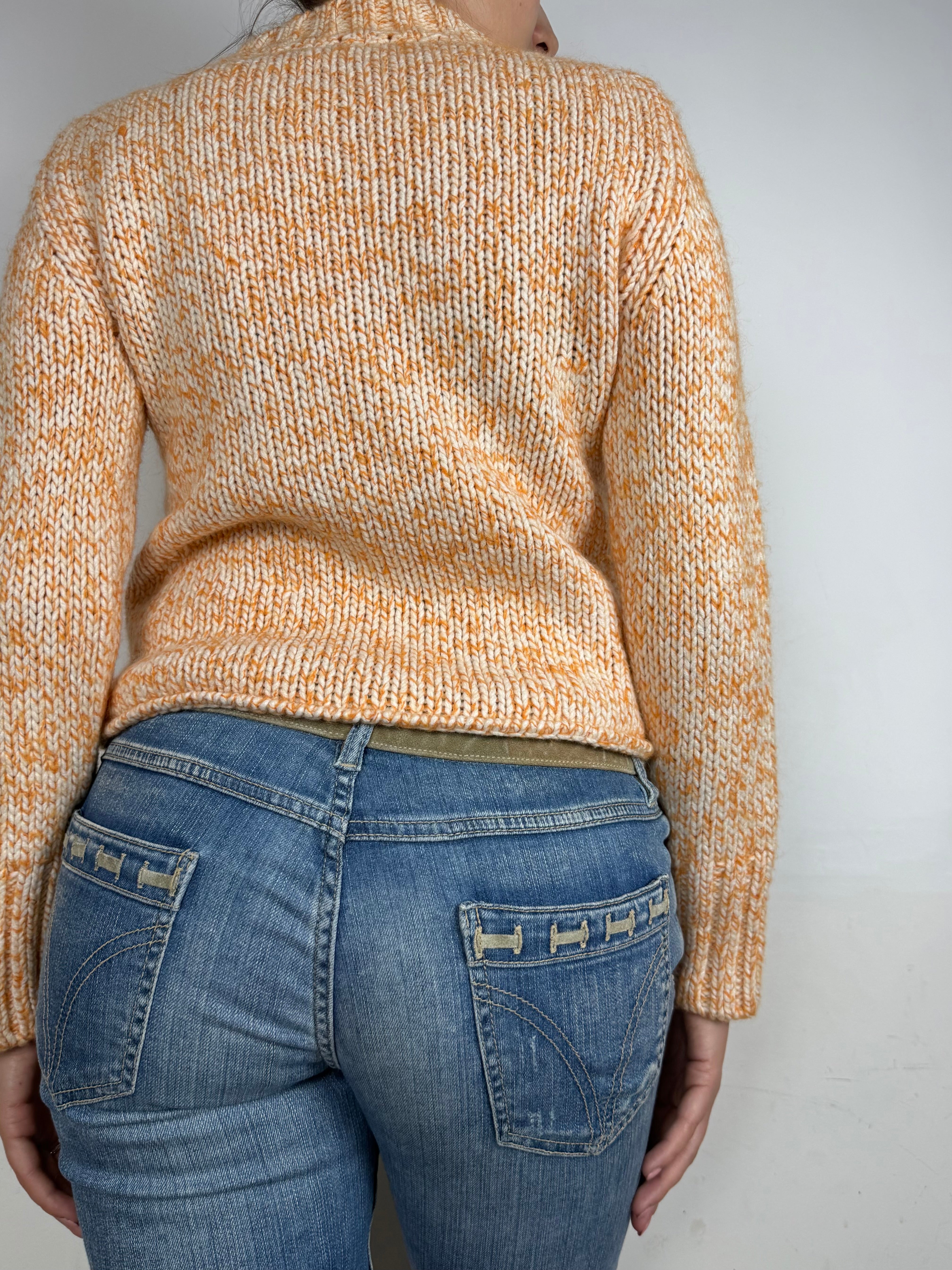 Beige knitted V neck jumper (S)