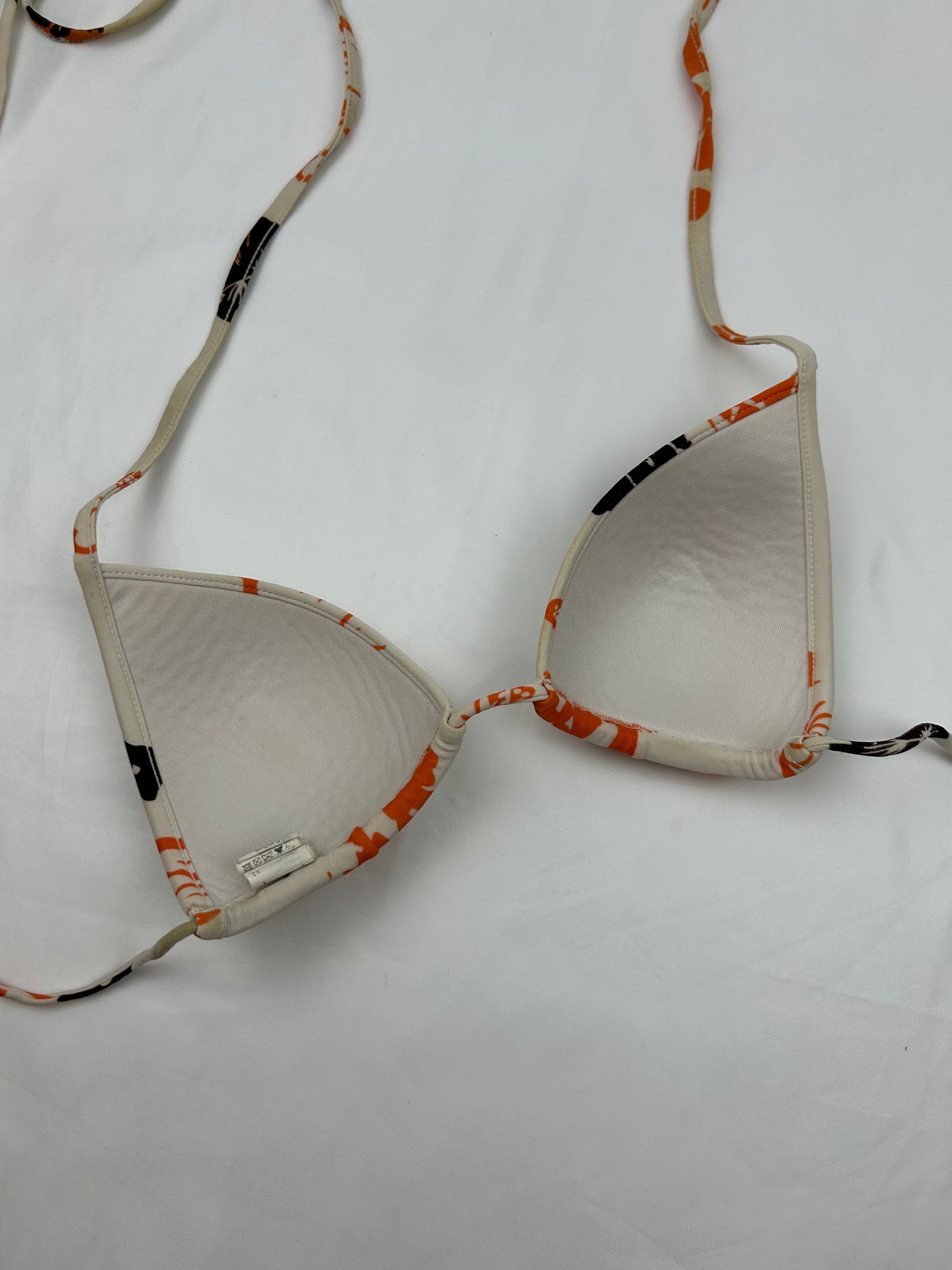 White Hawaii hibiscus padded bikini top (S)