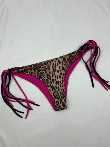 Pink panther low rise bikini bottom (L)