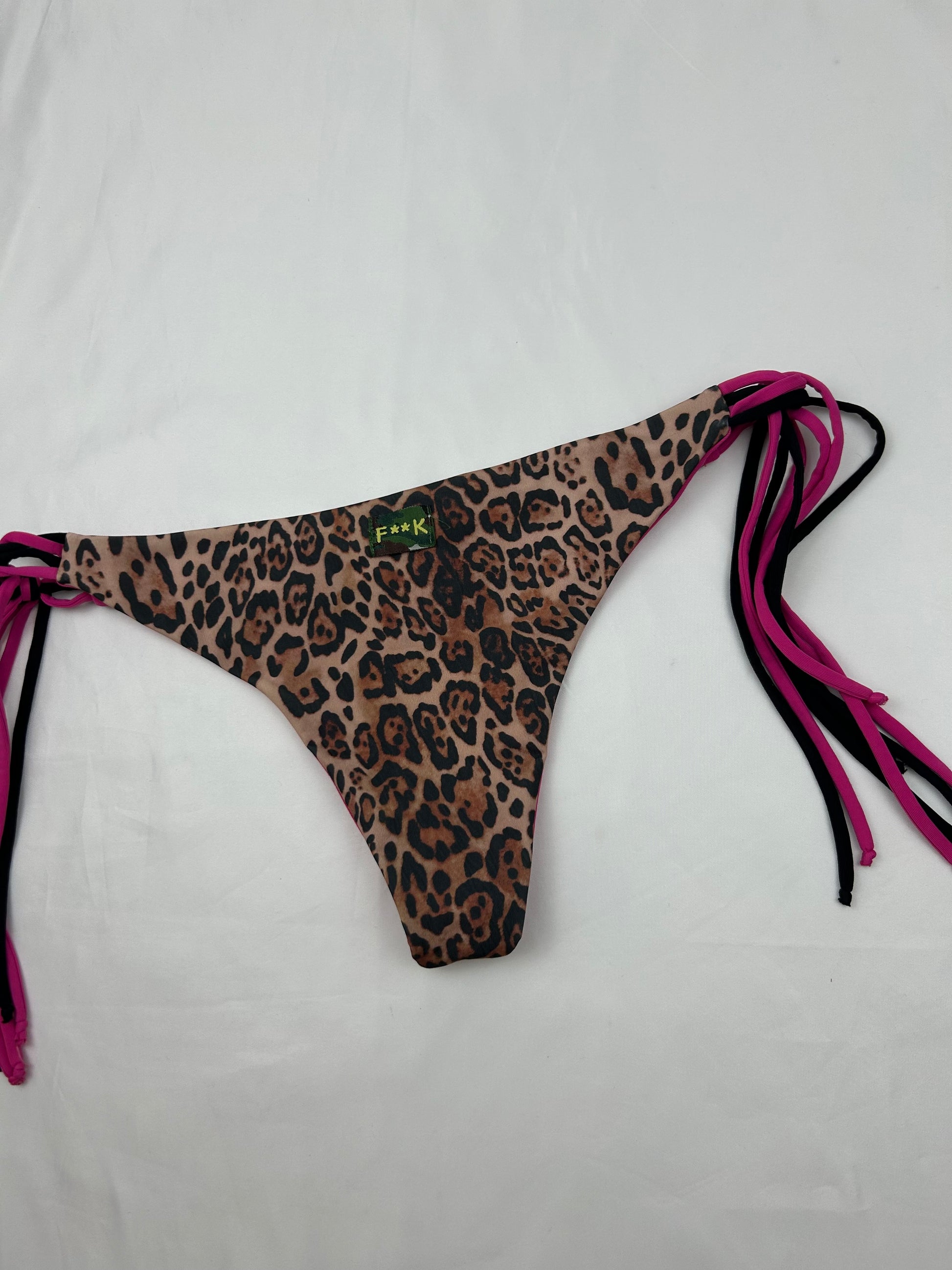 Pink panther low rise bikini bottom (L)