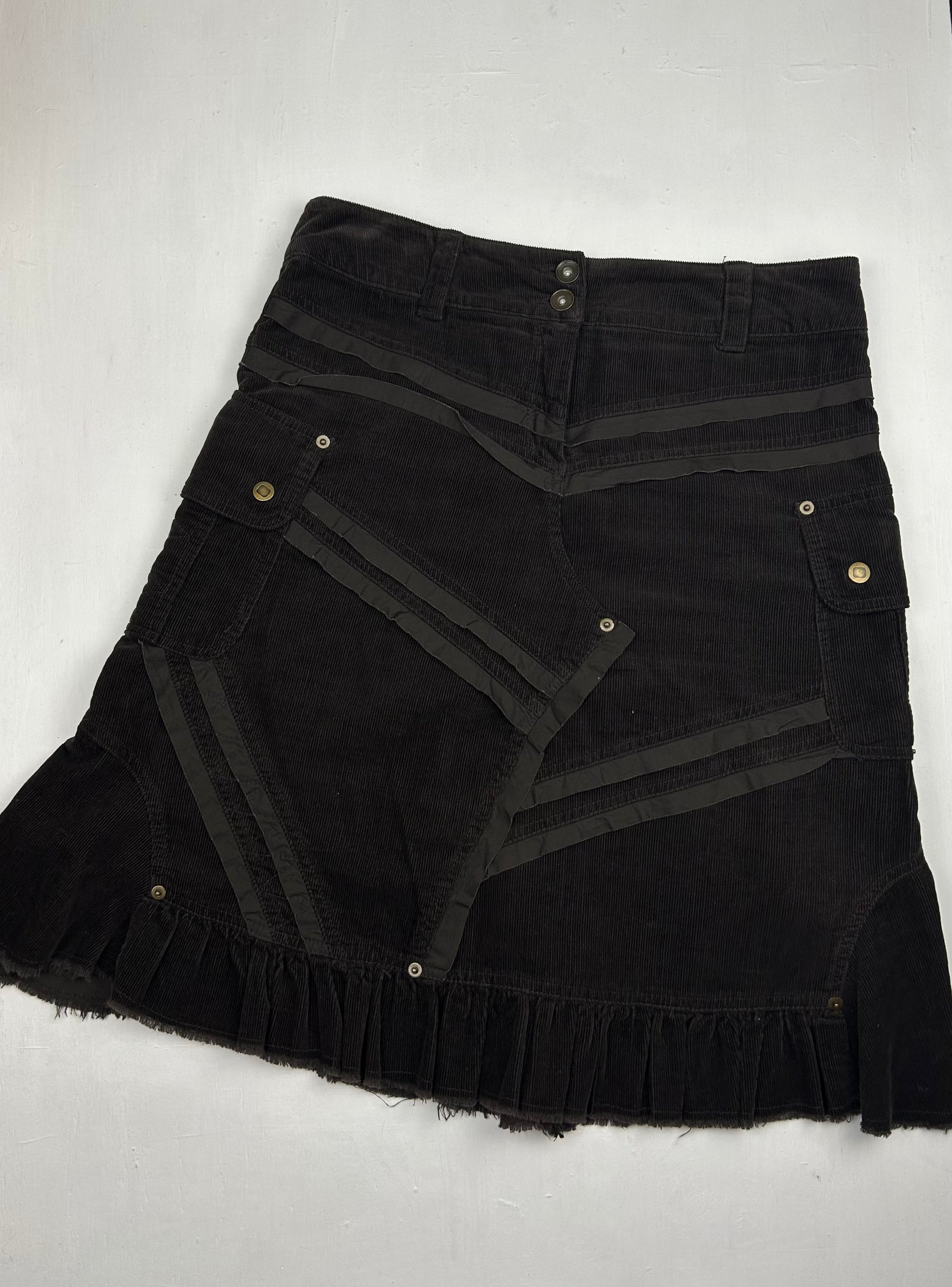 Brown low rise ribbed denim pleated skirt (L)