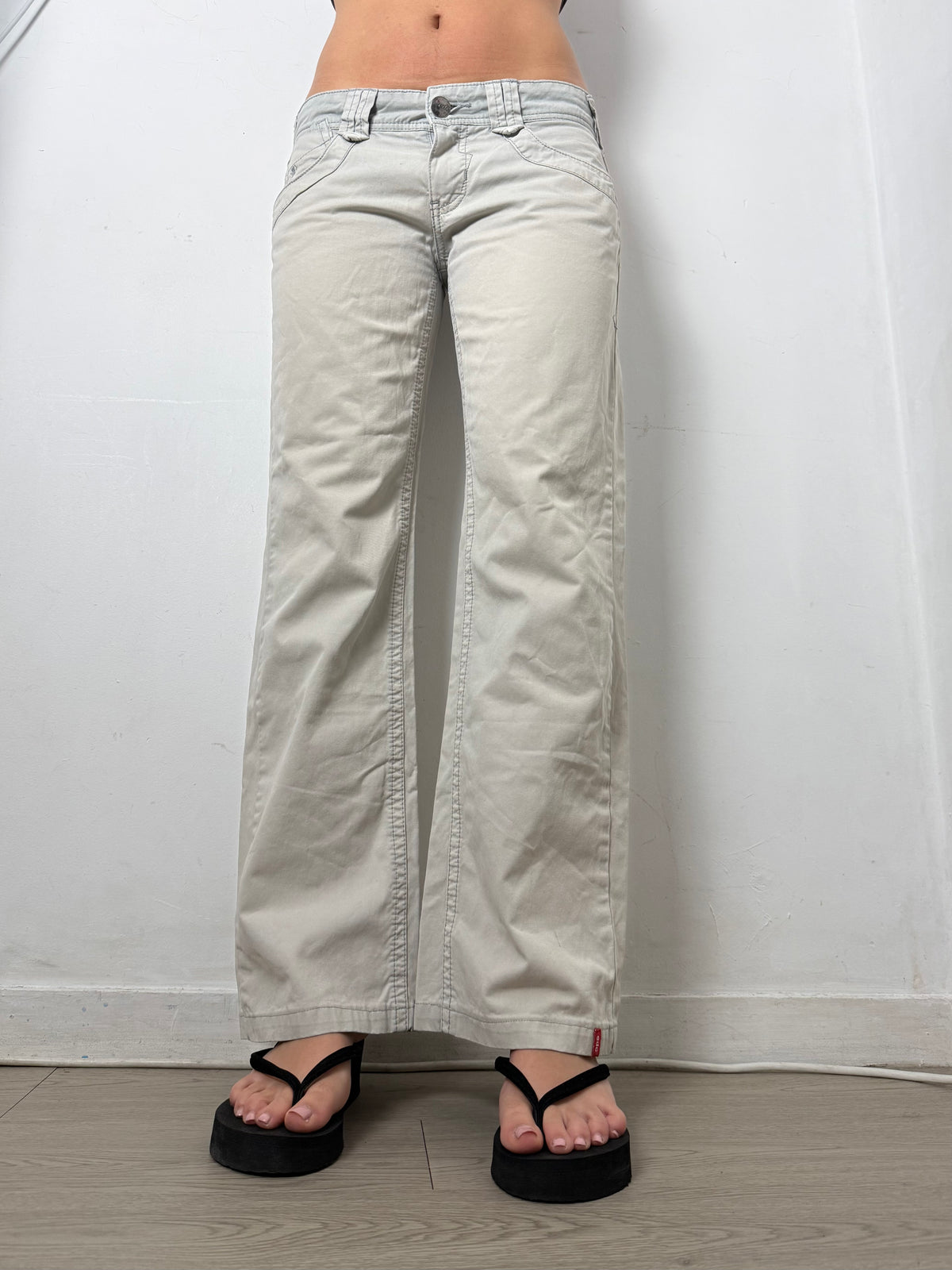 Pantalon droit taille basse en jean noir (XS)