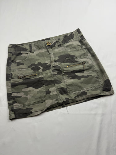 Khaki camo low rise denim mini skirt (S)