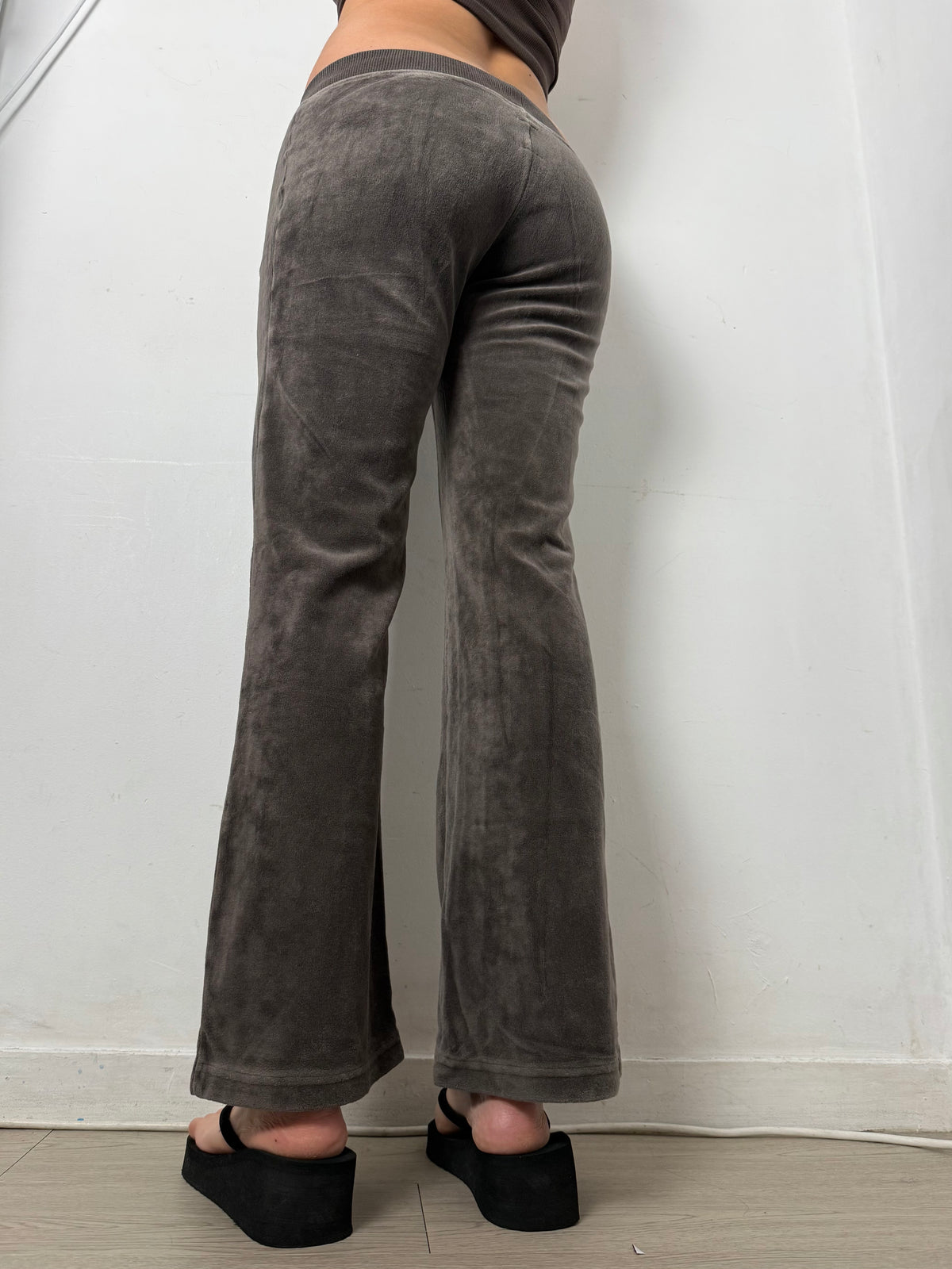 Pantalon droit taille basse en jean noir (XS)