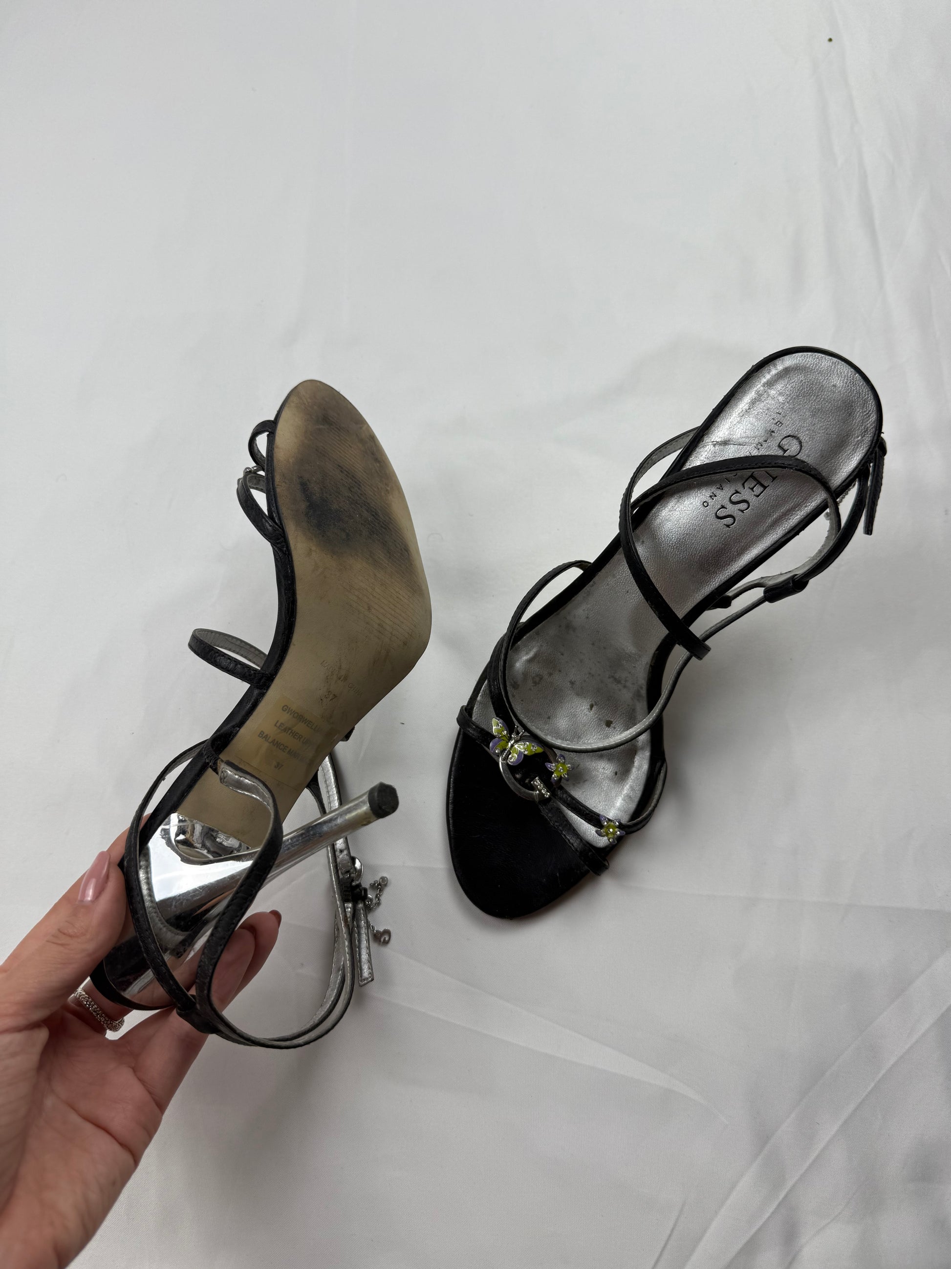 Black butterfly charms heels (37)