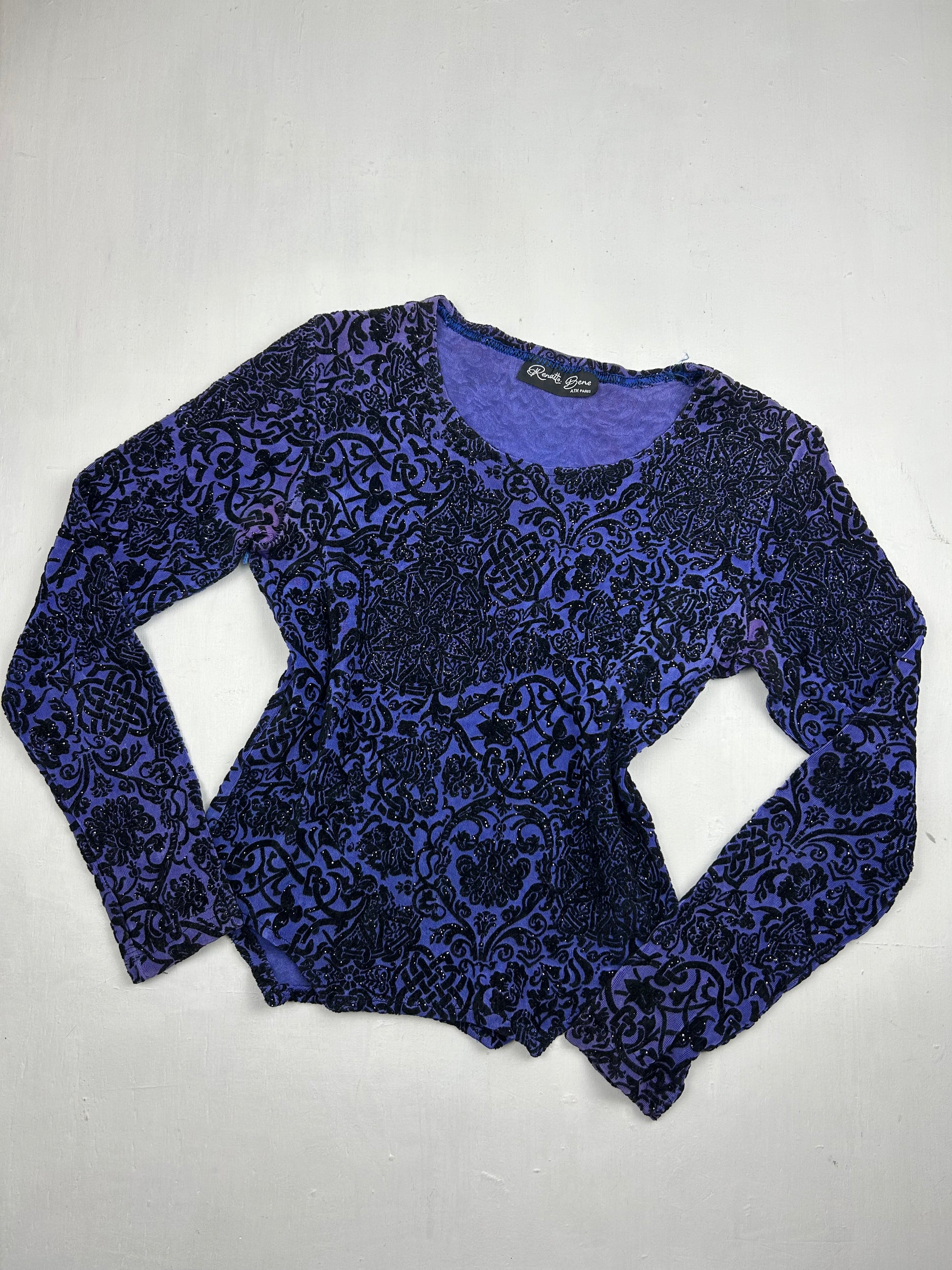 Purple & black velvet long sleeves top (S/M)