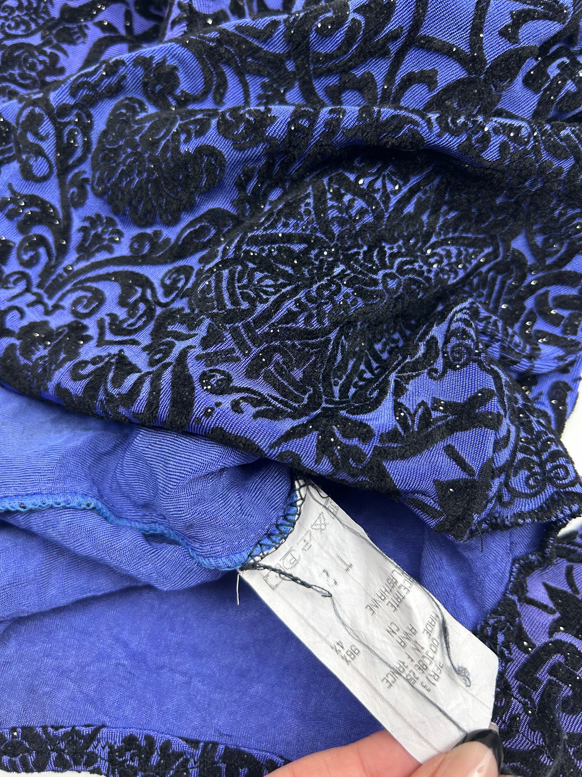 Purple & black velvet long sleeves top (S/M)