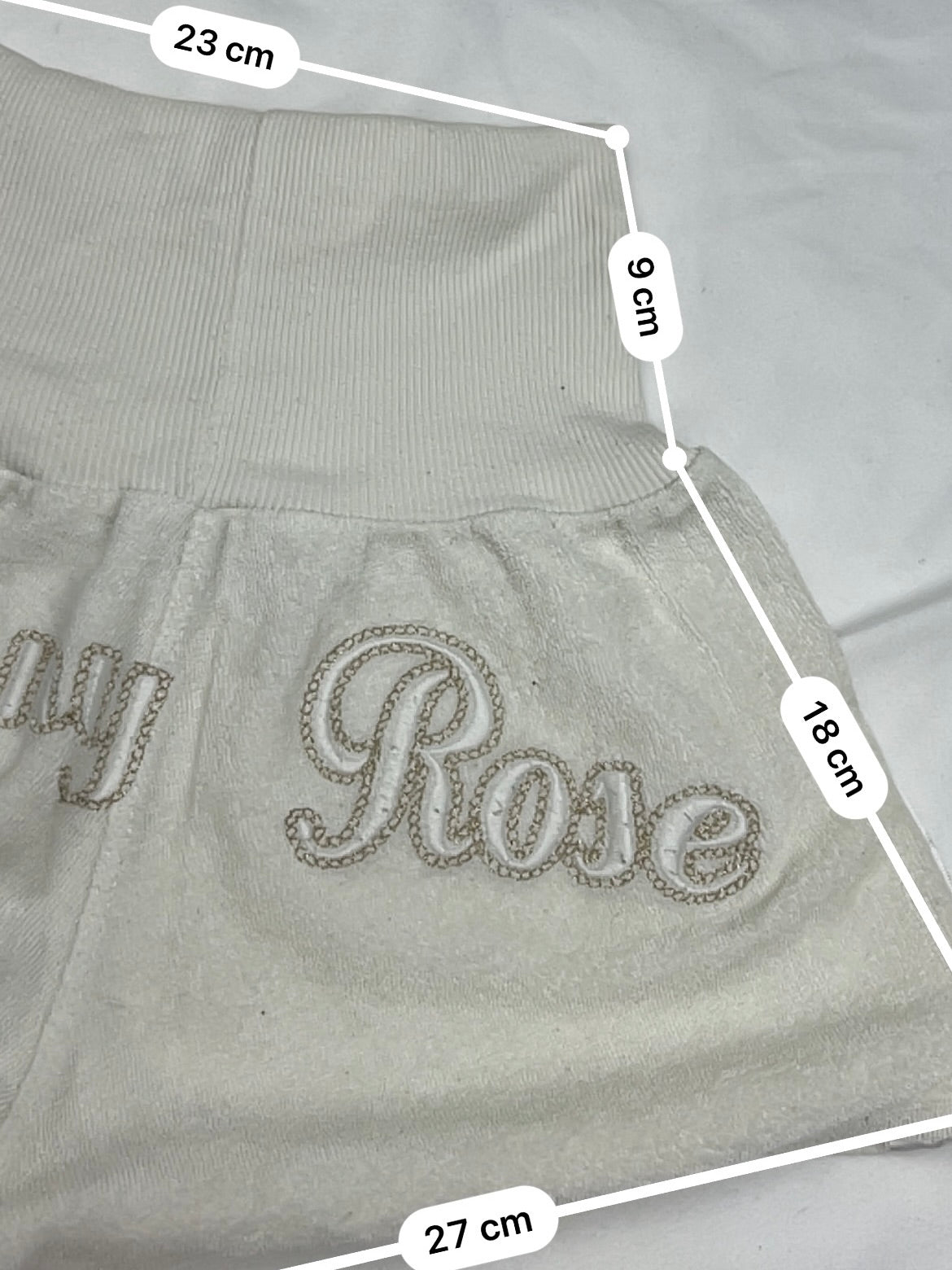 White low rise velvet mini short (XS)