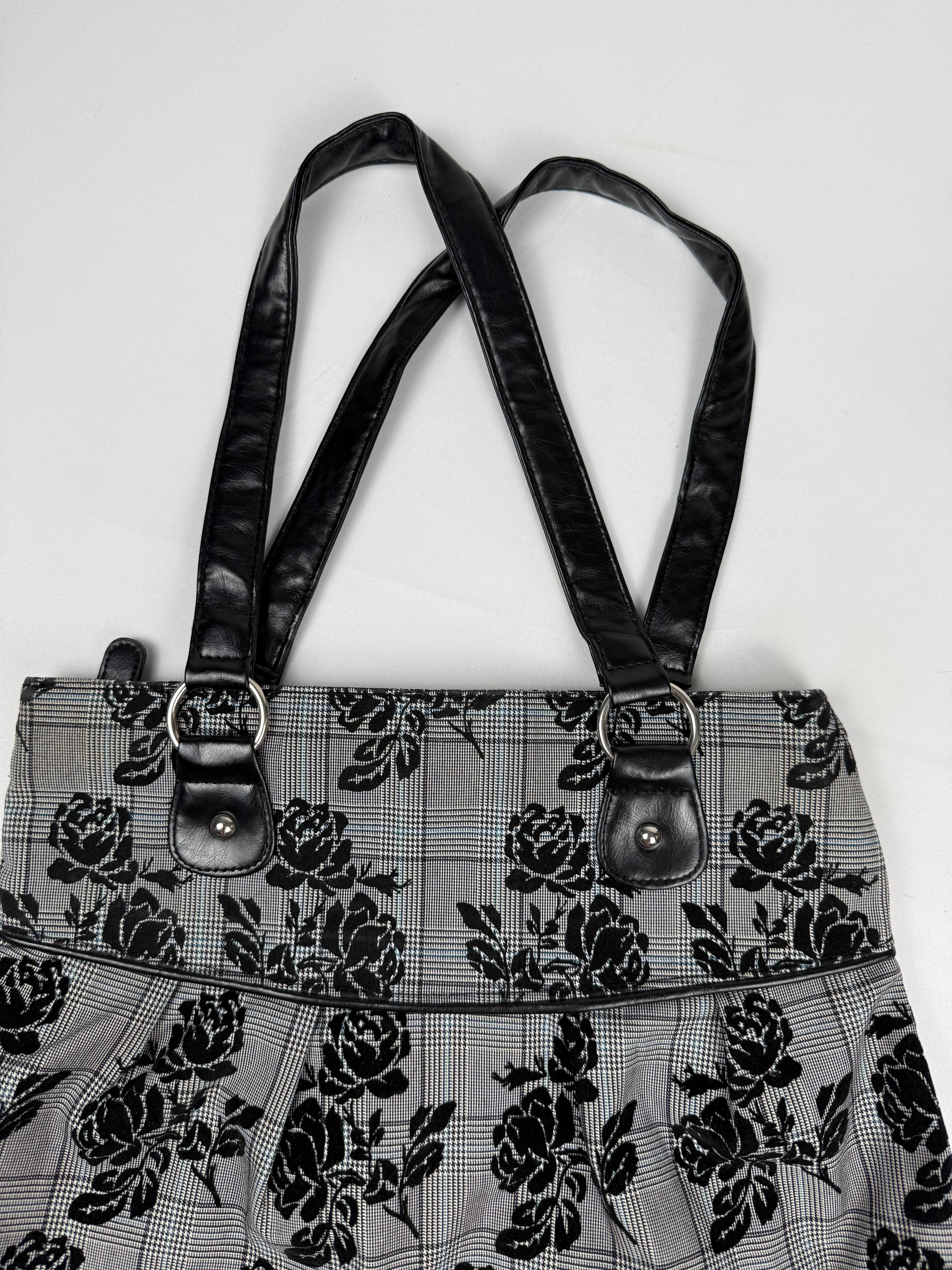 Grey check print shoulder bag (33x38cm)