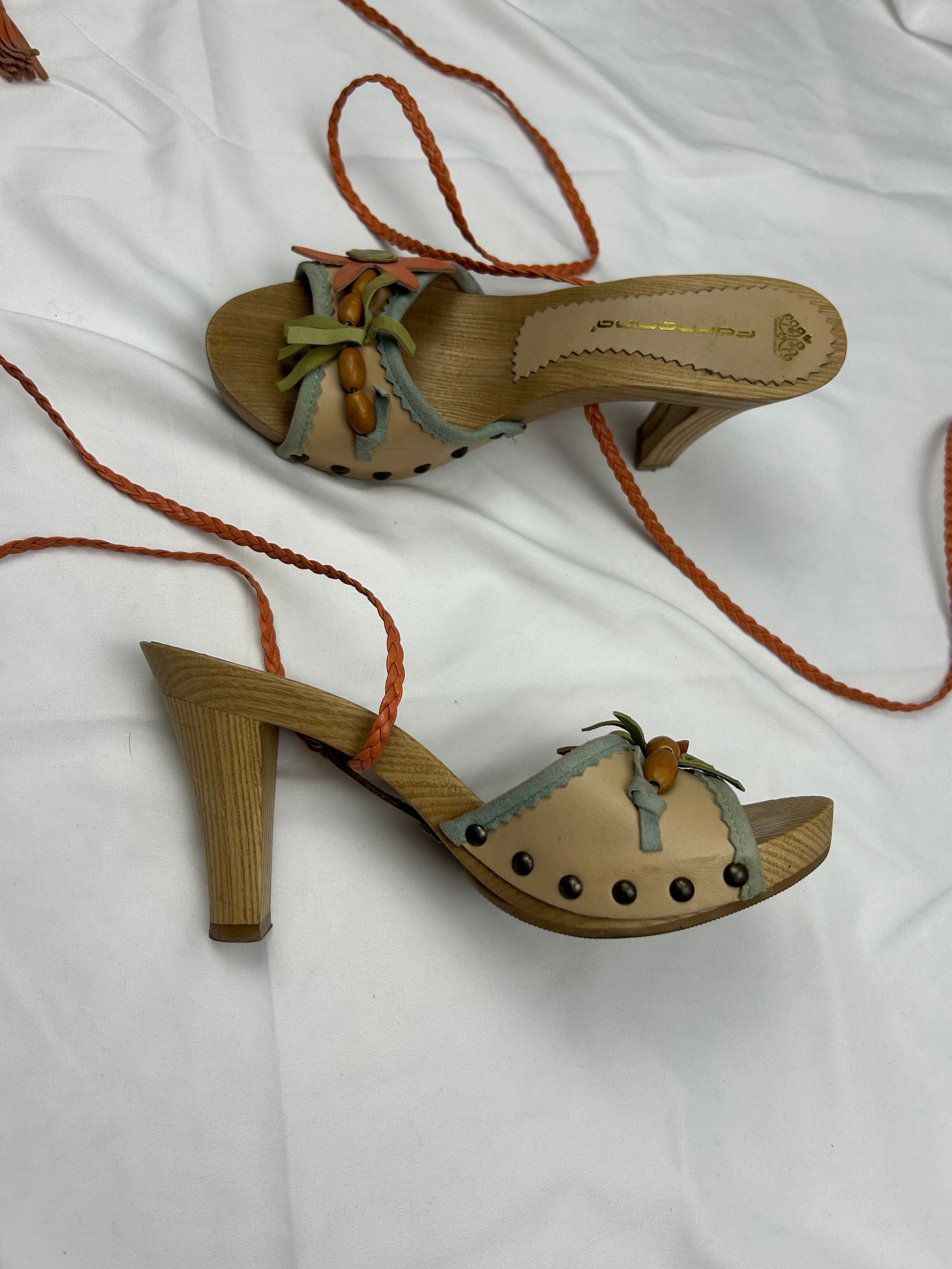 Wood pearls lace up heels (37)