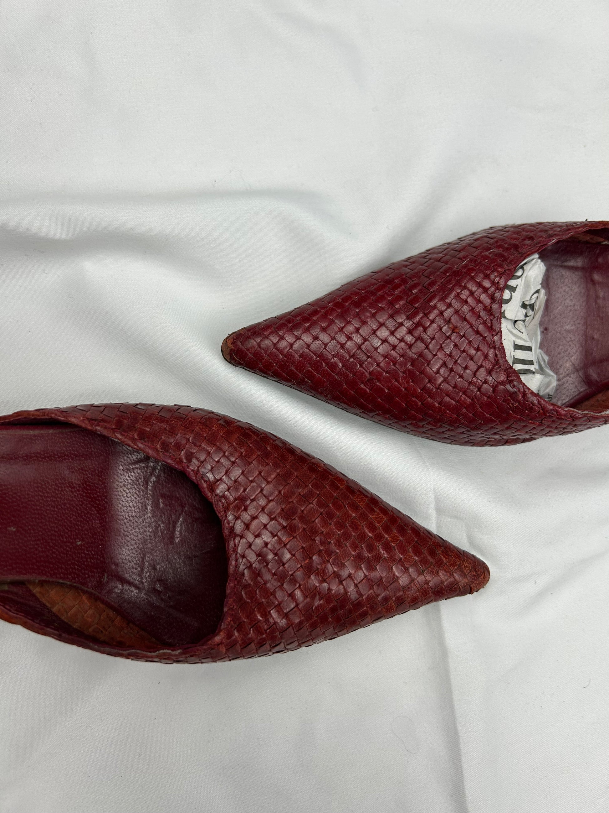 Red pointed toes real leather kitten heels mules (36)
