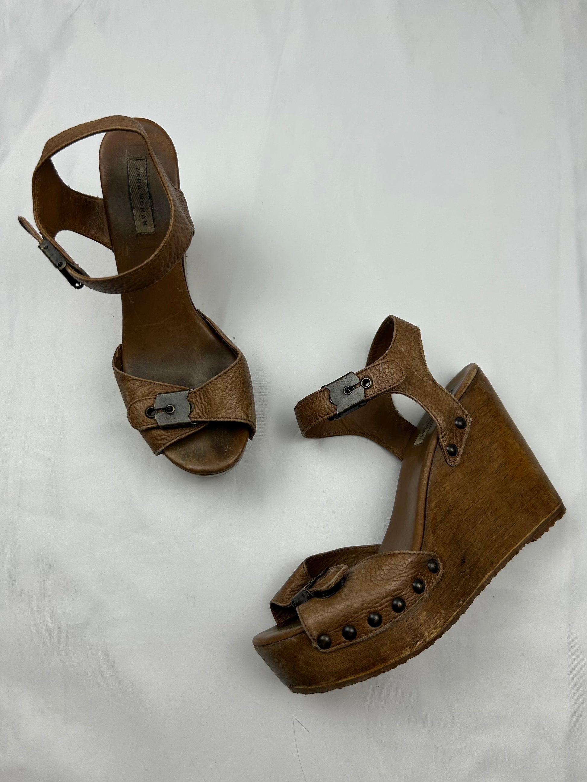 Brown real leather wedge mules (38)