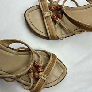Beige pearls wedge heels mules (37)