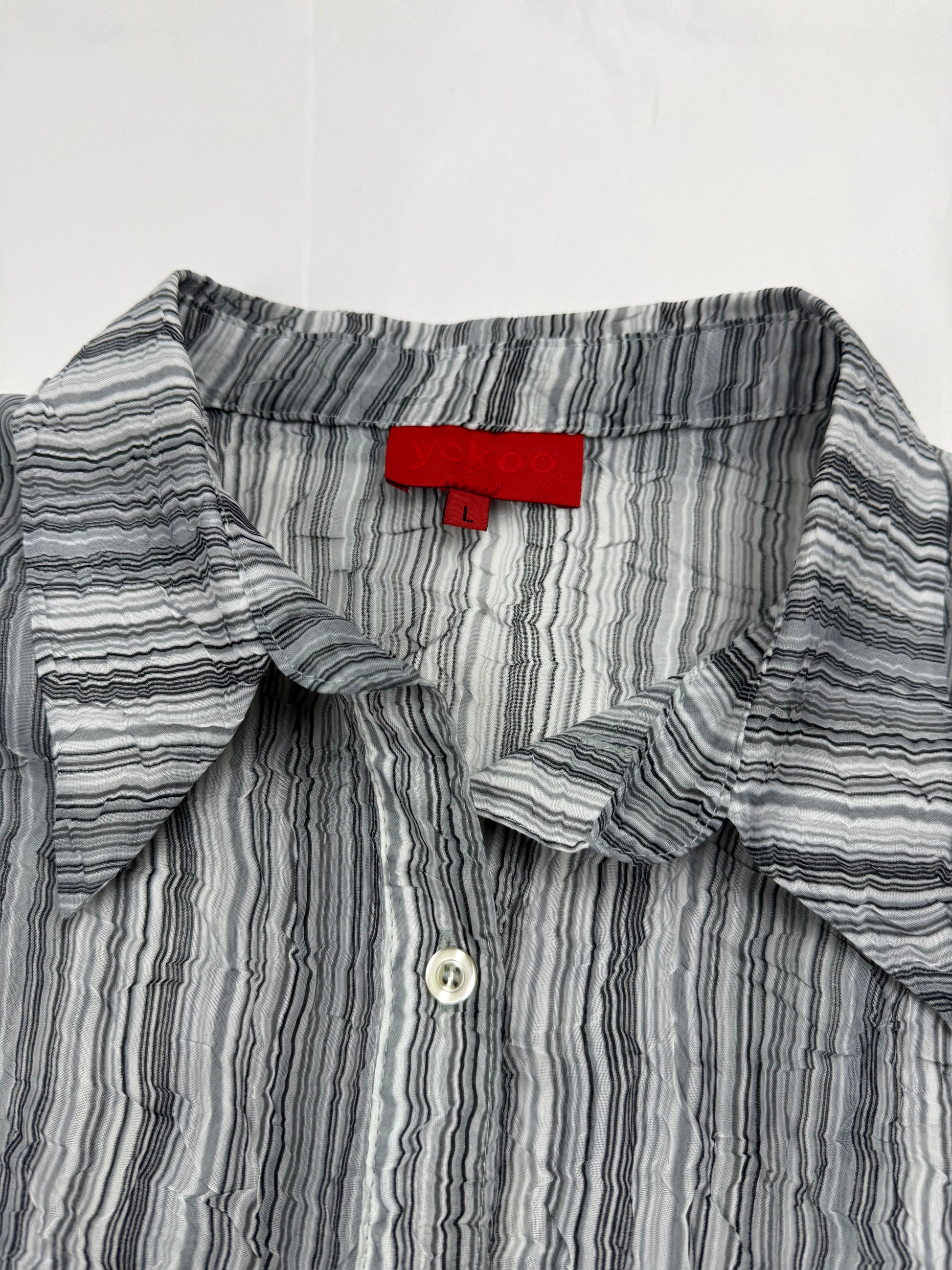 Grey striped mesh long sleeves shirt (L)
