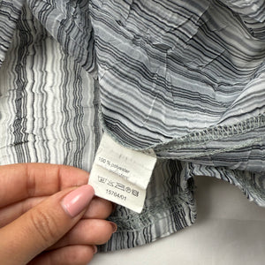 Grey striped mesh long sleeves shirt (L)