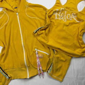 Yellow velvet towel zip up hoodie (M/L)