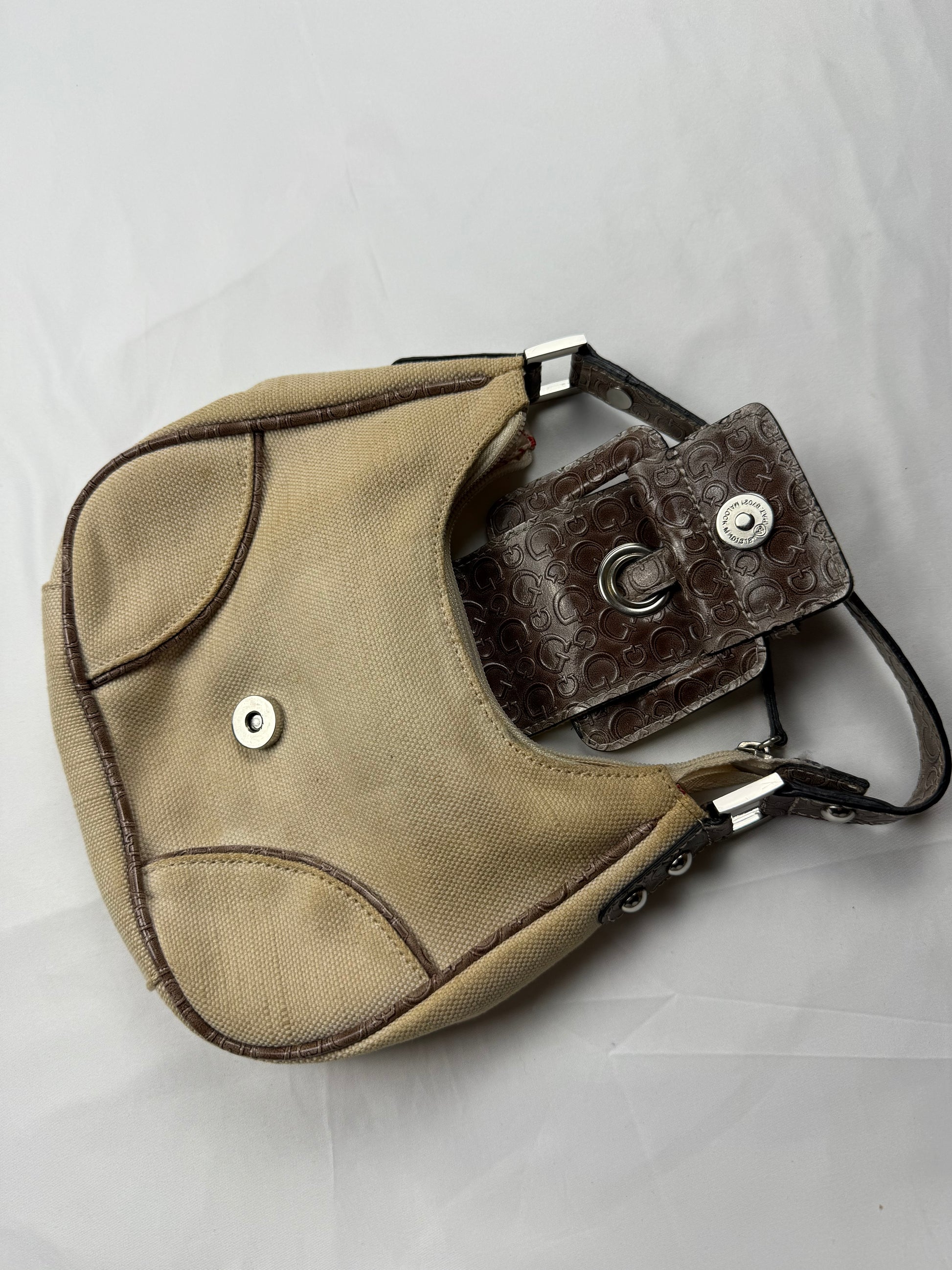 Beige buckle belt small shoulder bag (20x16cm)