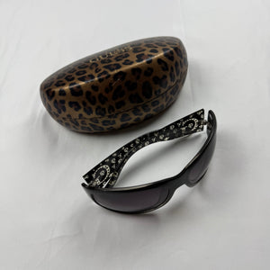 Black 2000s sunglasses