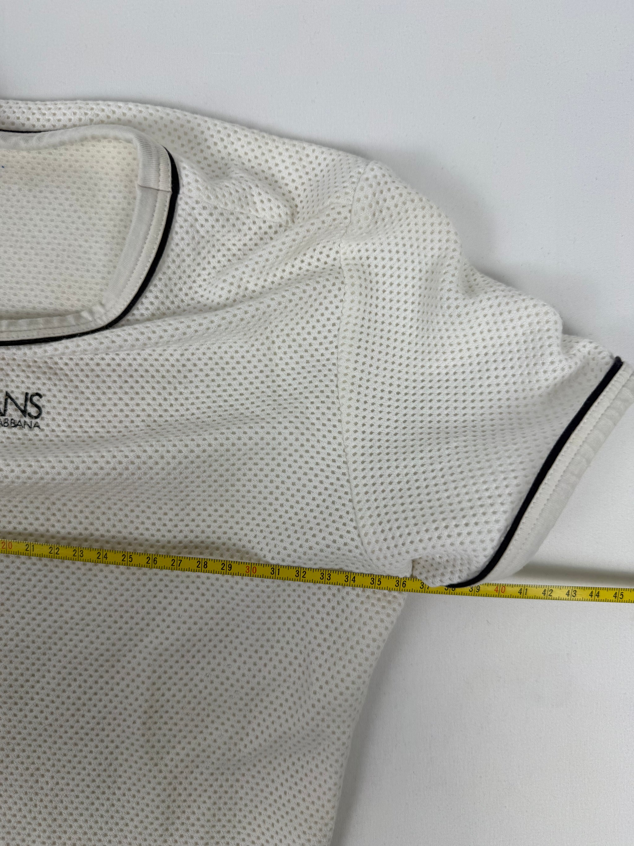 White activewear tight fit tee (S)
