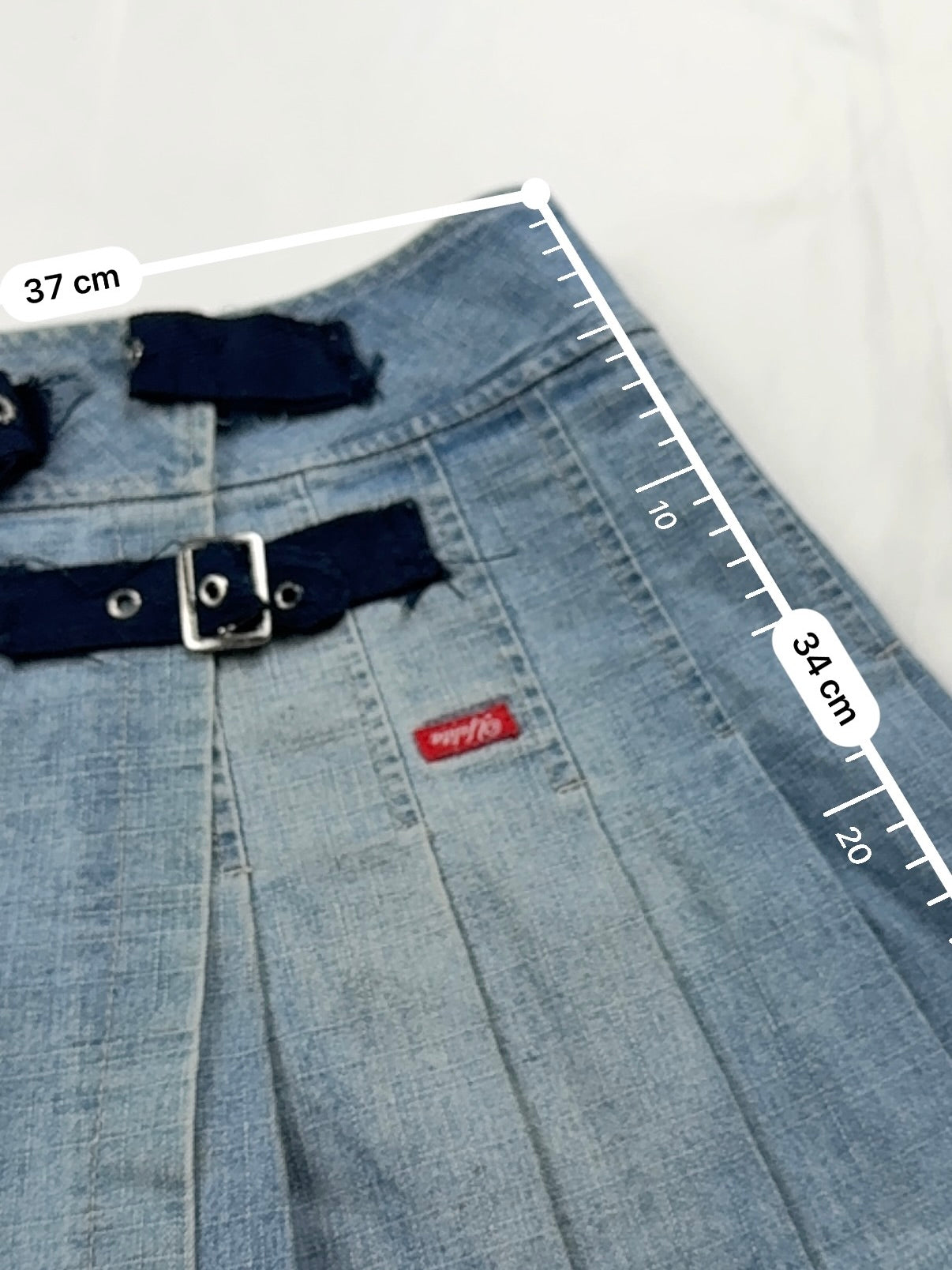 Blue denim low rise pleated mini skirt (S/M)