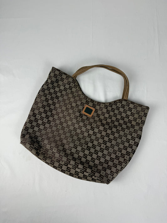 Beige monogram handbag (37x30cm)