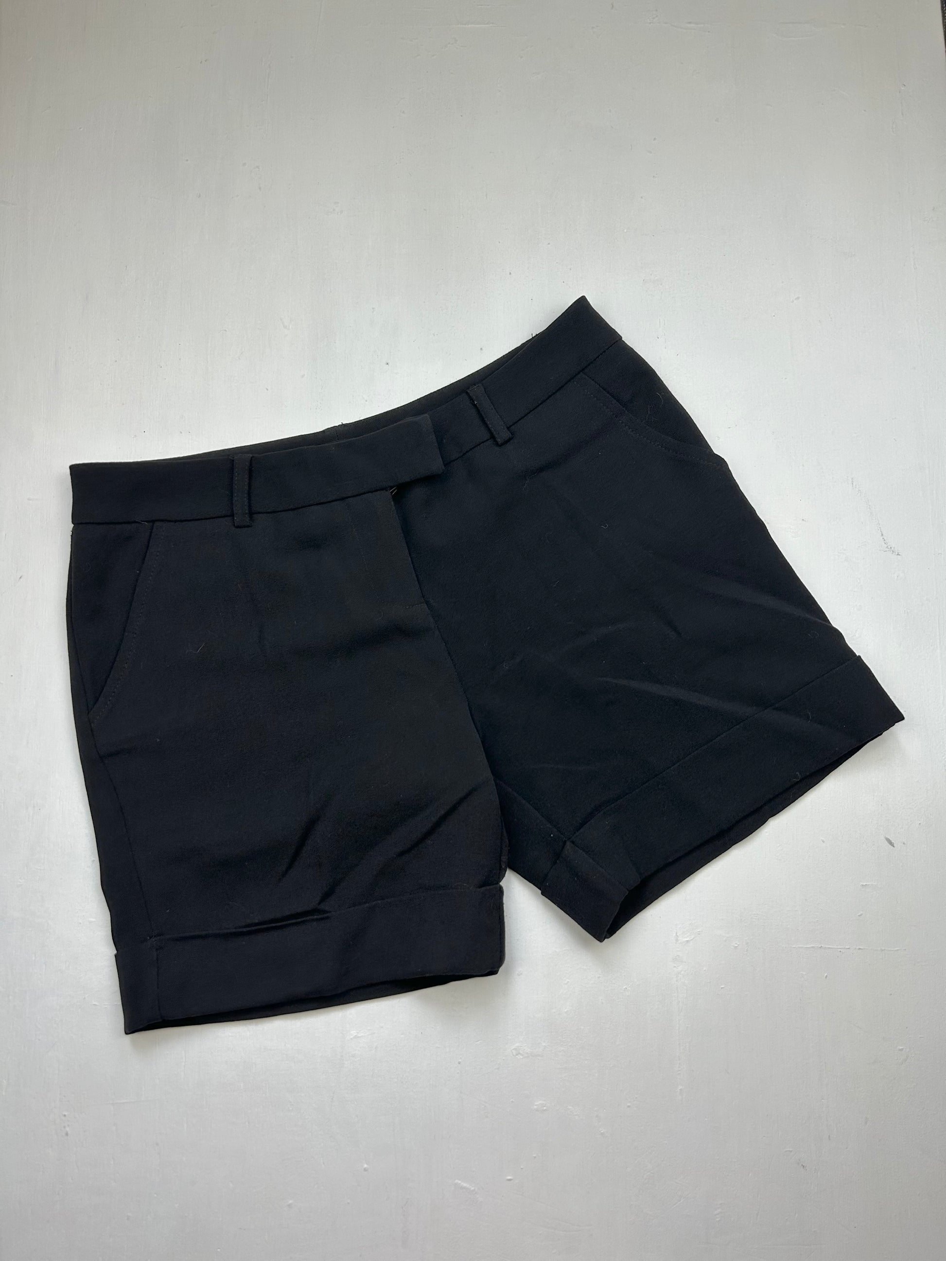 Black low rise office siren mini short (S)