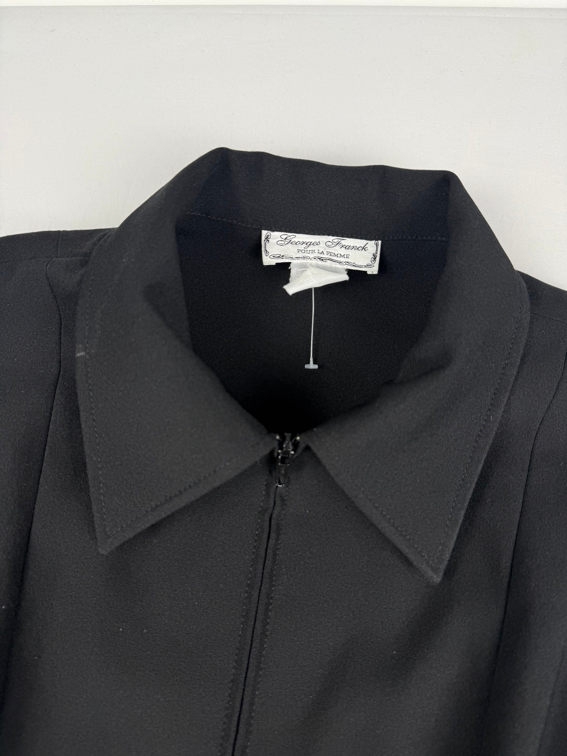 Black office zip up tight fit blazer jacket (M/L)