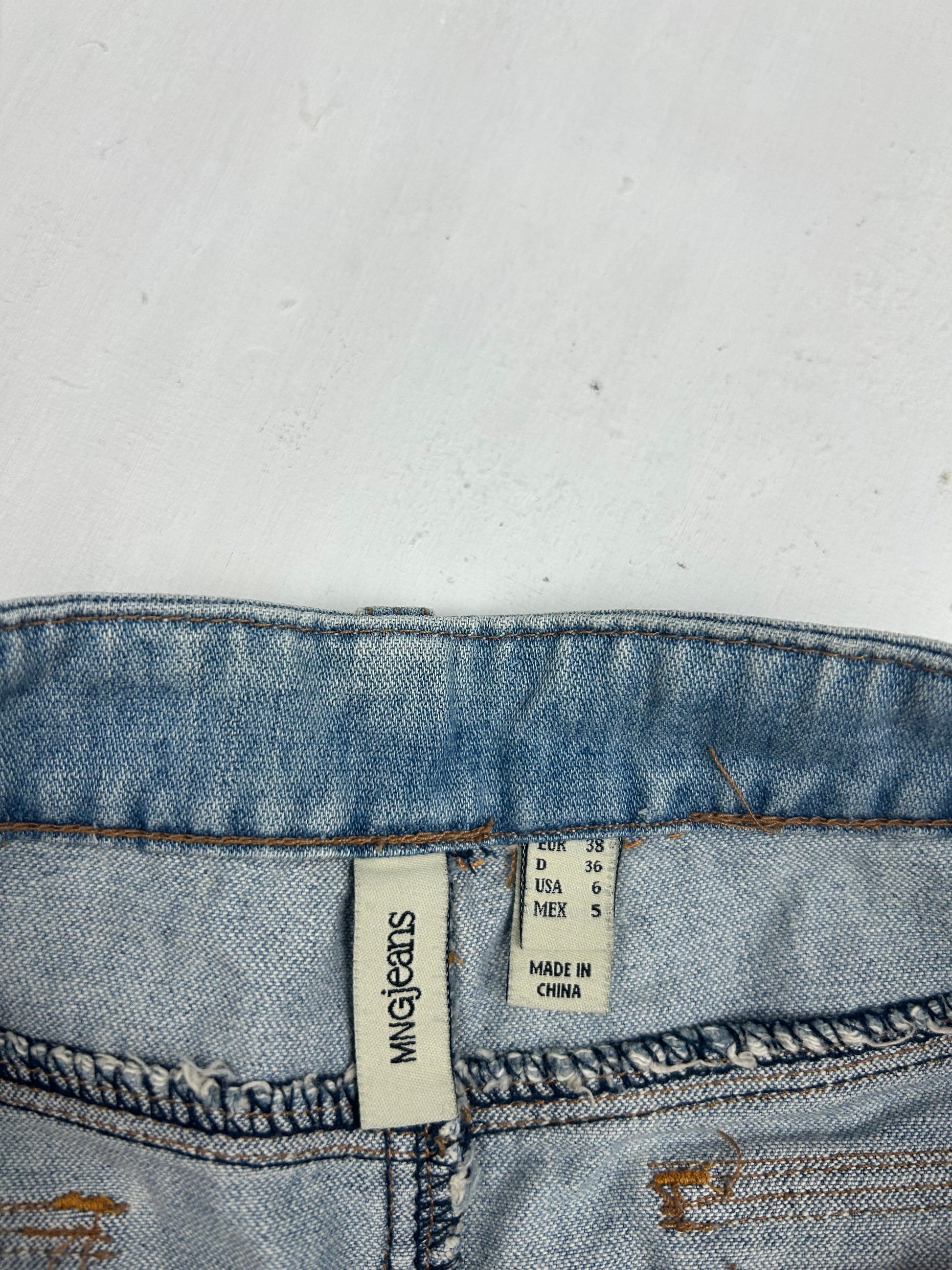 Blue denim low rise mini skirt (S/M)