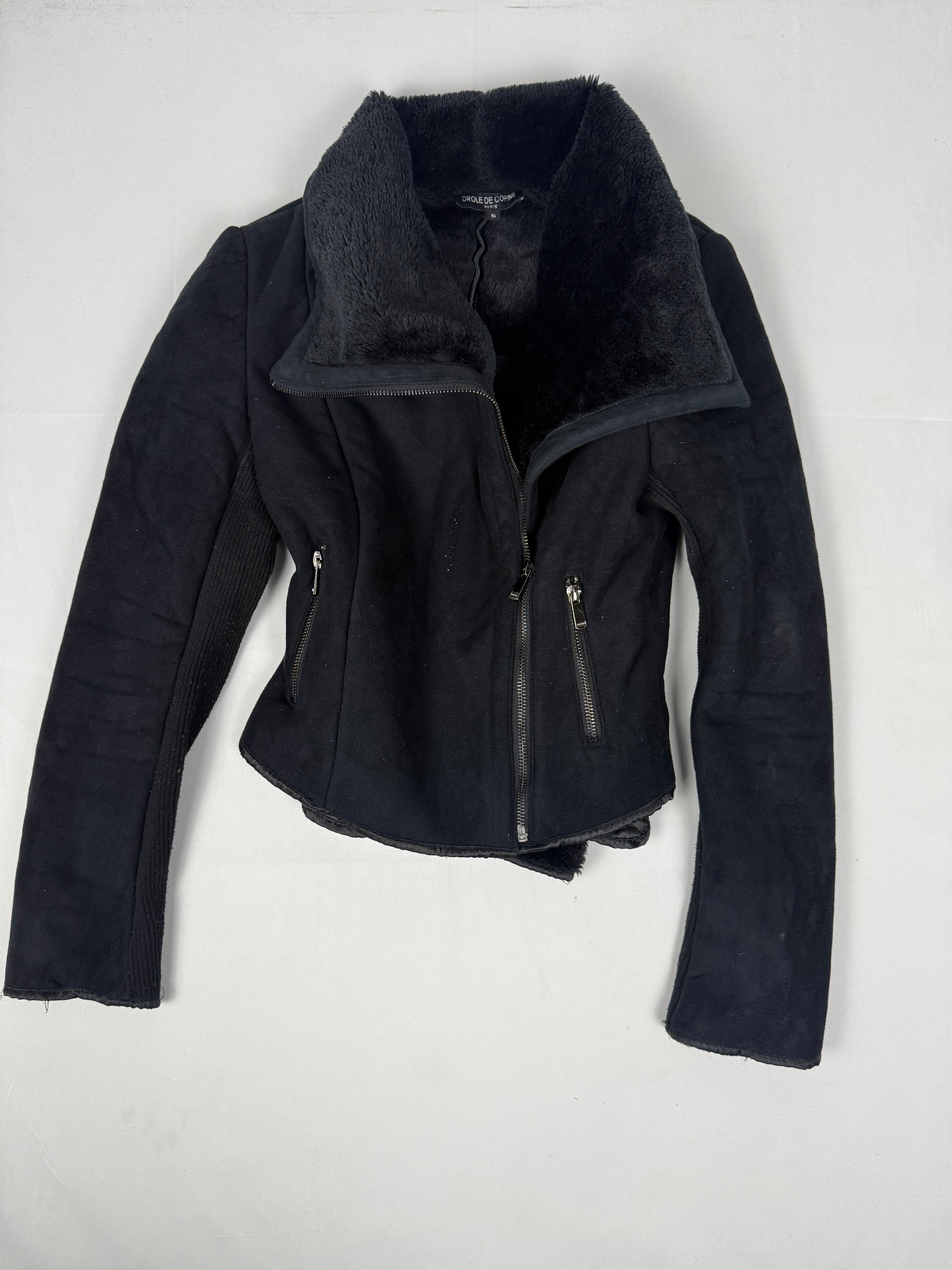 Black suede inside faux fur jacket (S)
