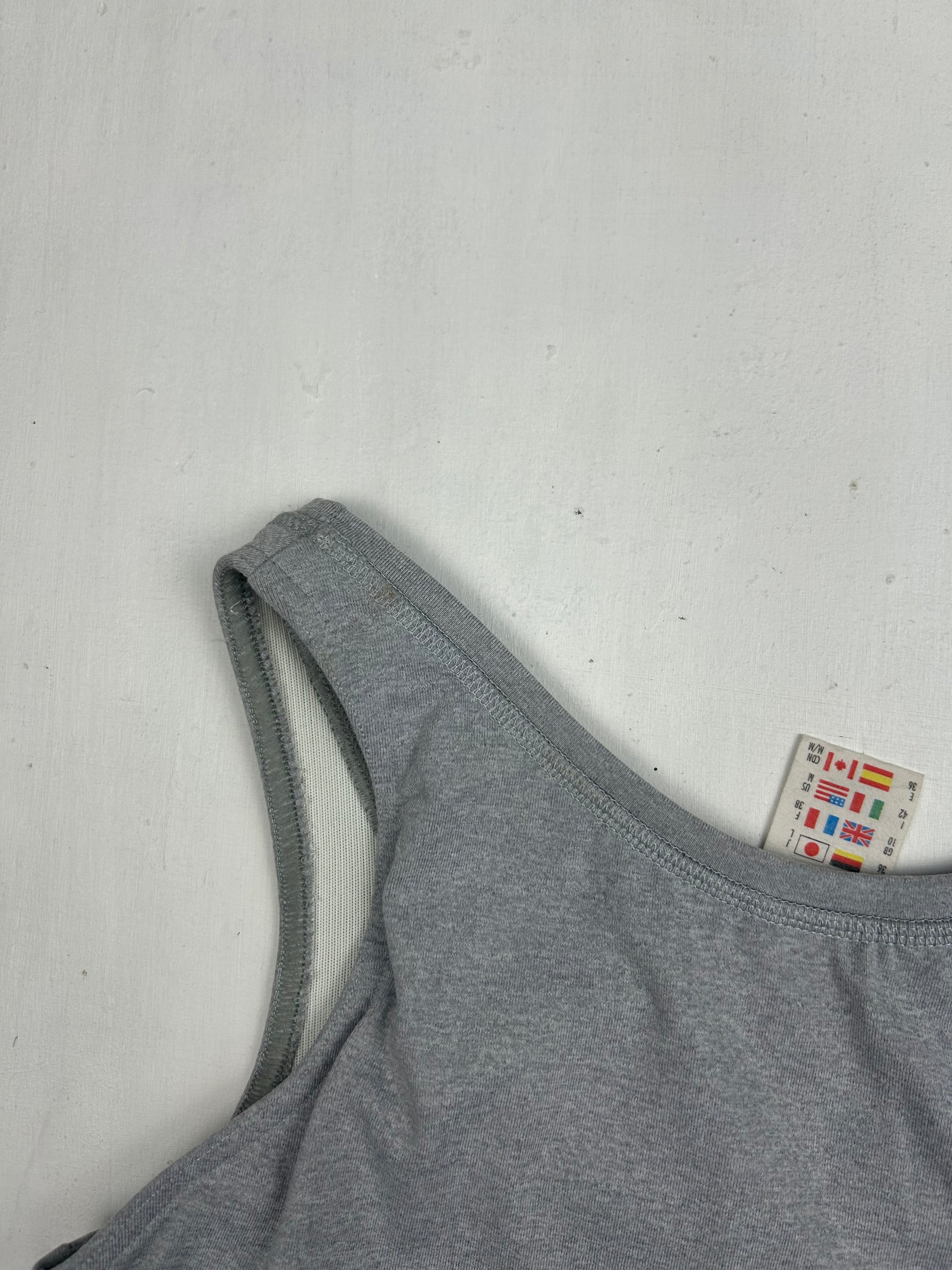 Grey tight fit tank top with bra (S)