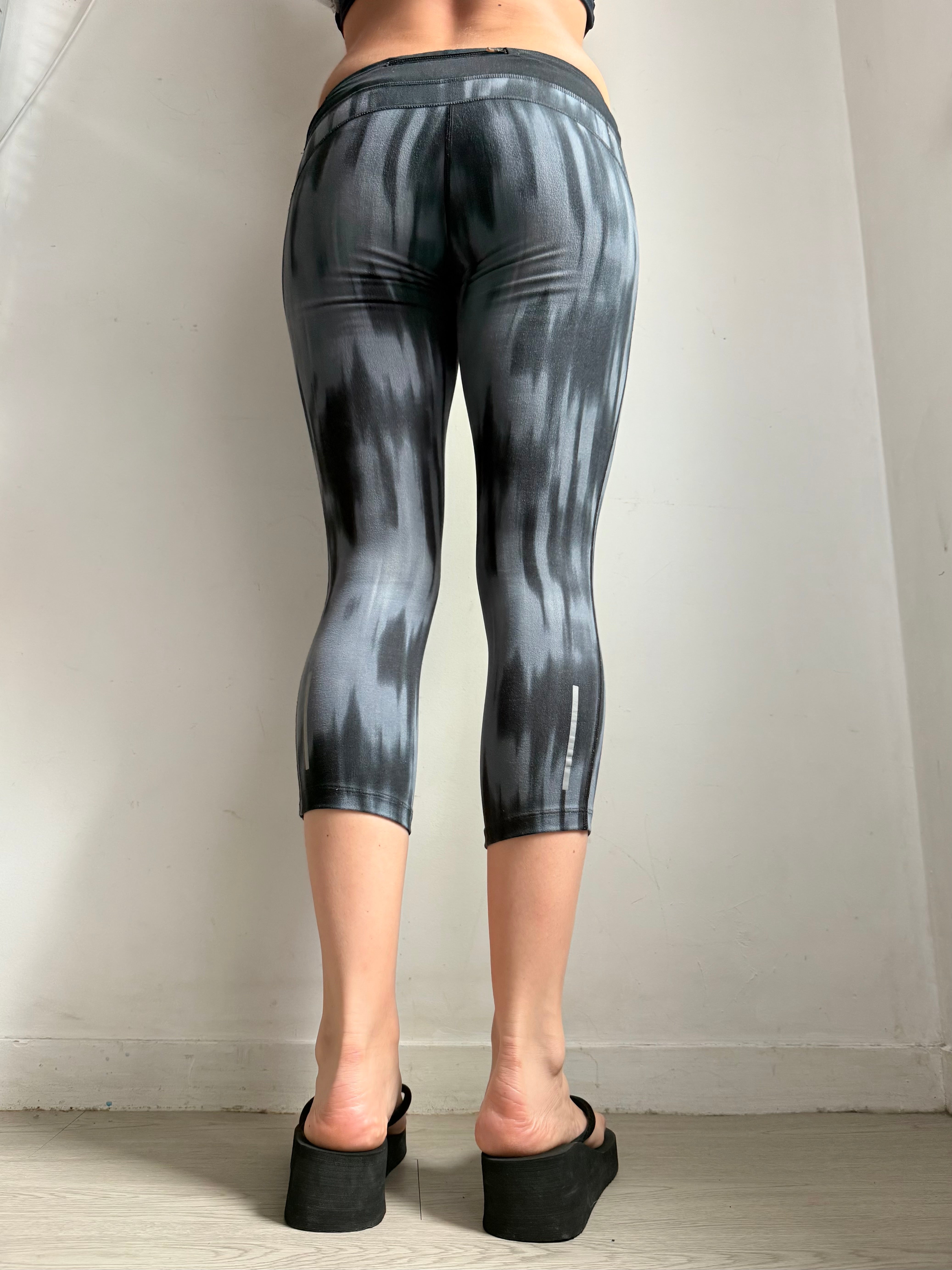 Pantalon droit taille basse en jean noir (XS)