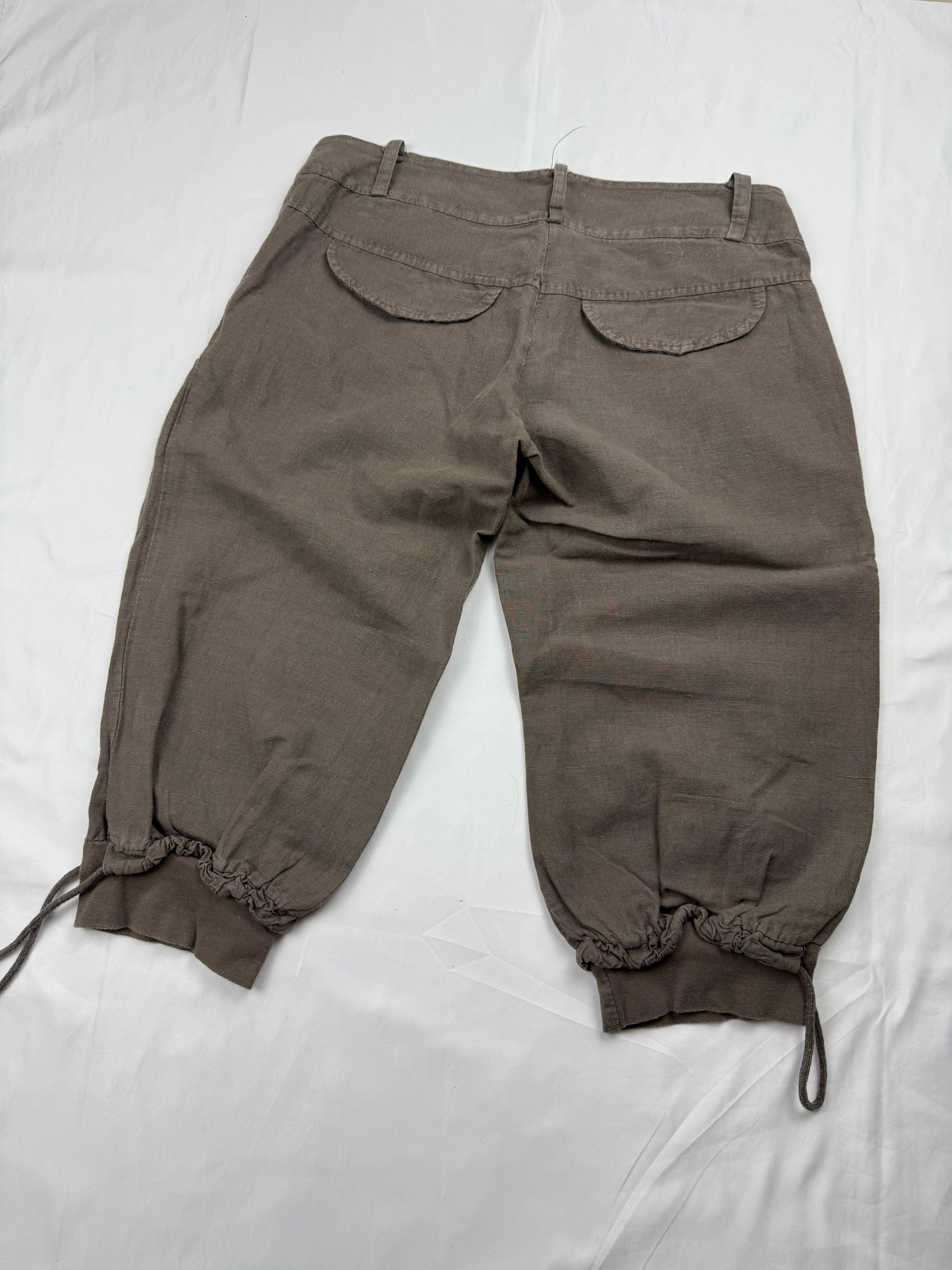 Khaki low rise utility linen capri pants (S)