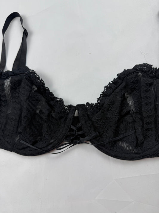 Black mesh striped bra (B cup)