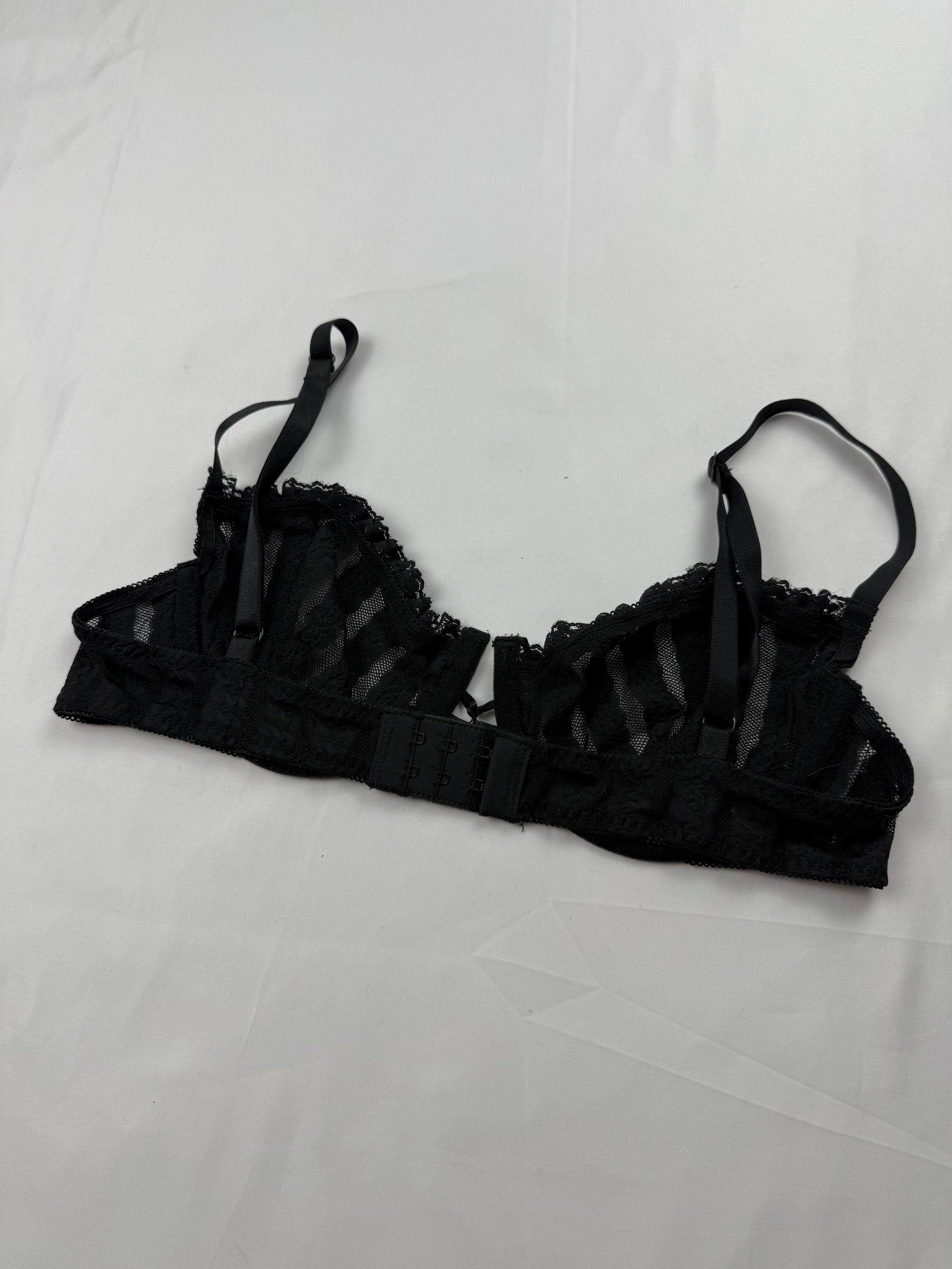 Black mesh striped bra (B cup)