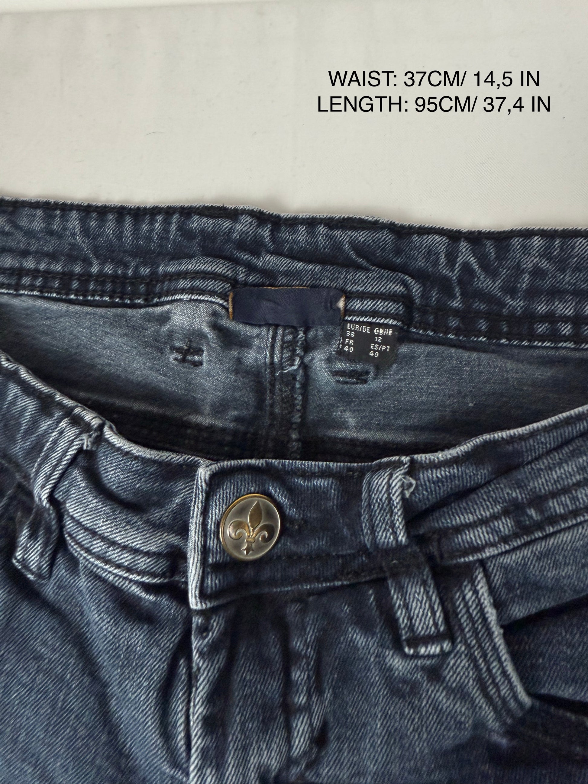 Blue denim stretchy low rise straight legs pants (S/M)