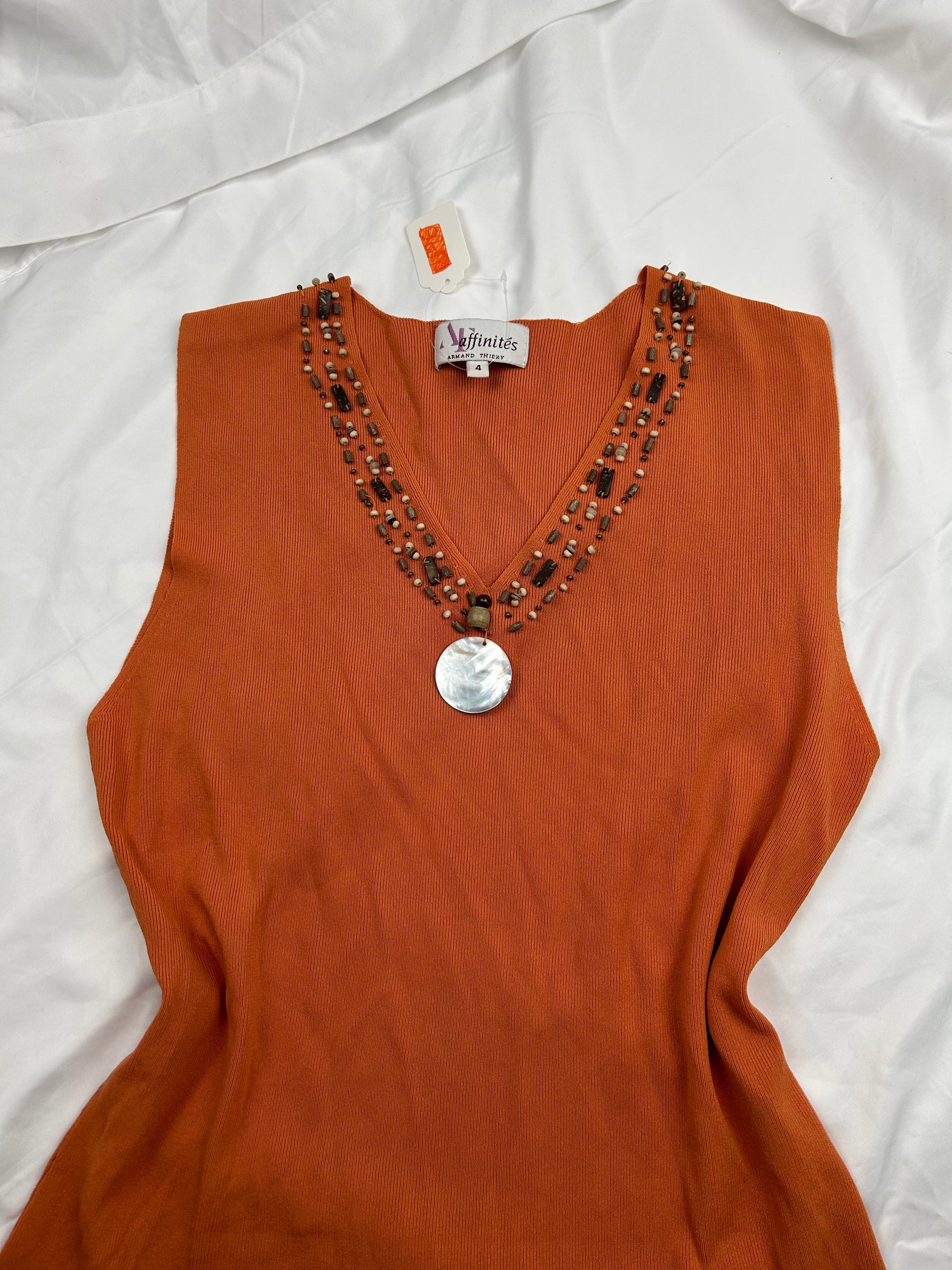 Orange ribbed pearls tank top (XL)