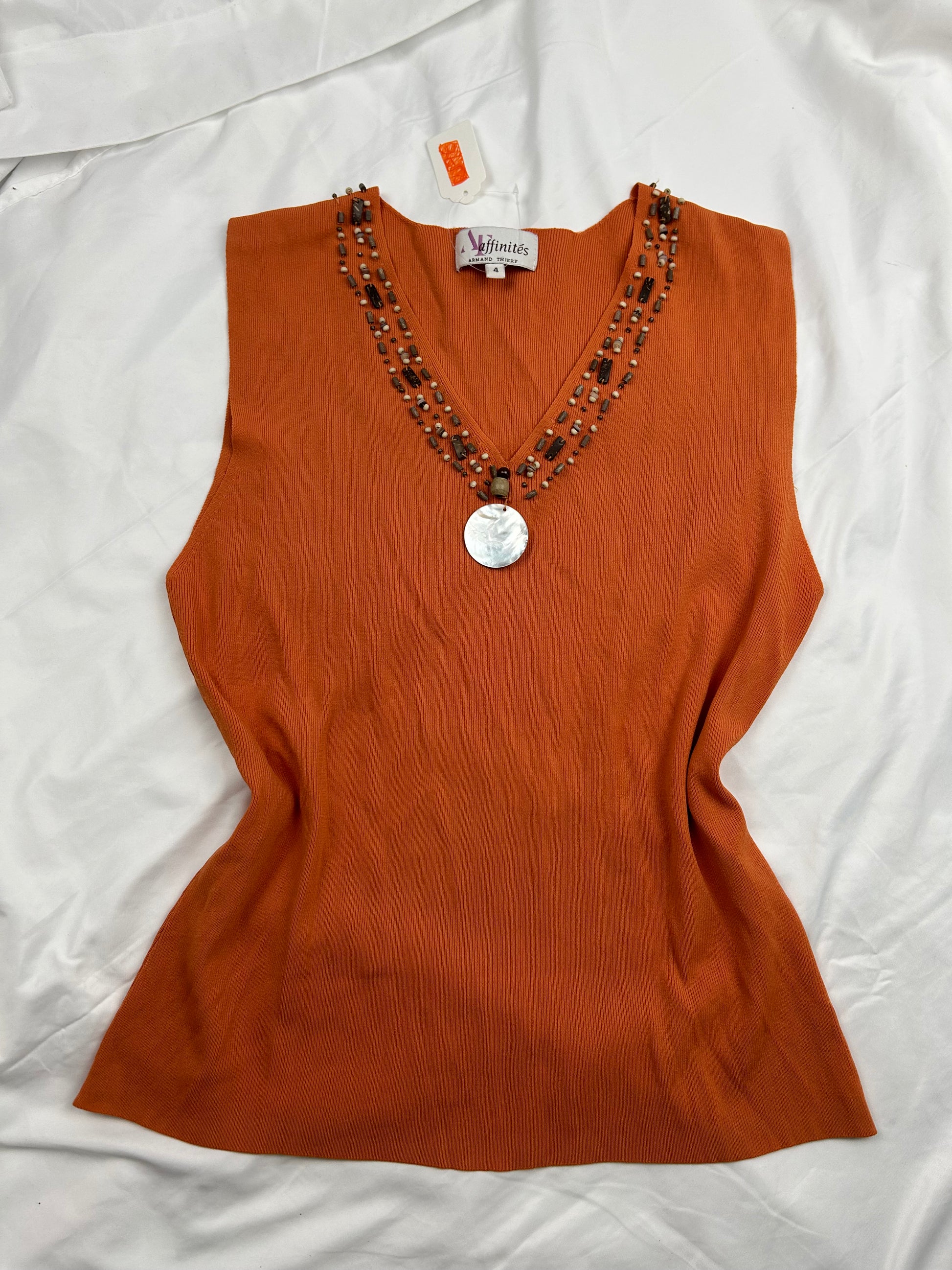 Orange ribbed pearls tank top (XL)