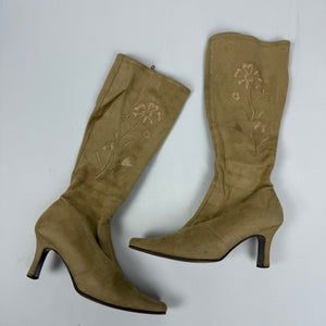 Beige floral embroidered knee high boots (39)