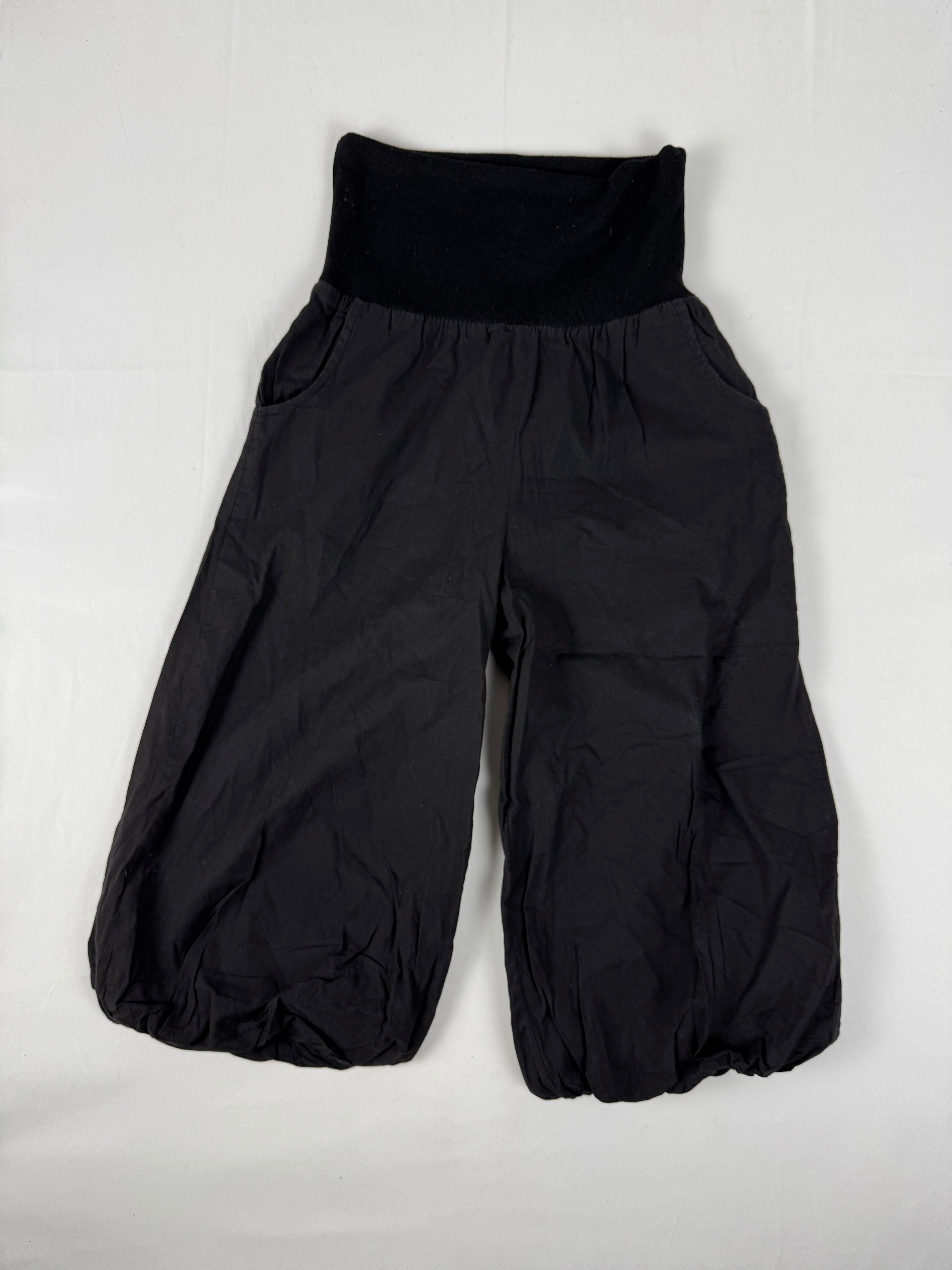 Black cotton low waist sirwal capri pants (S)