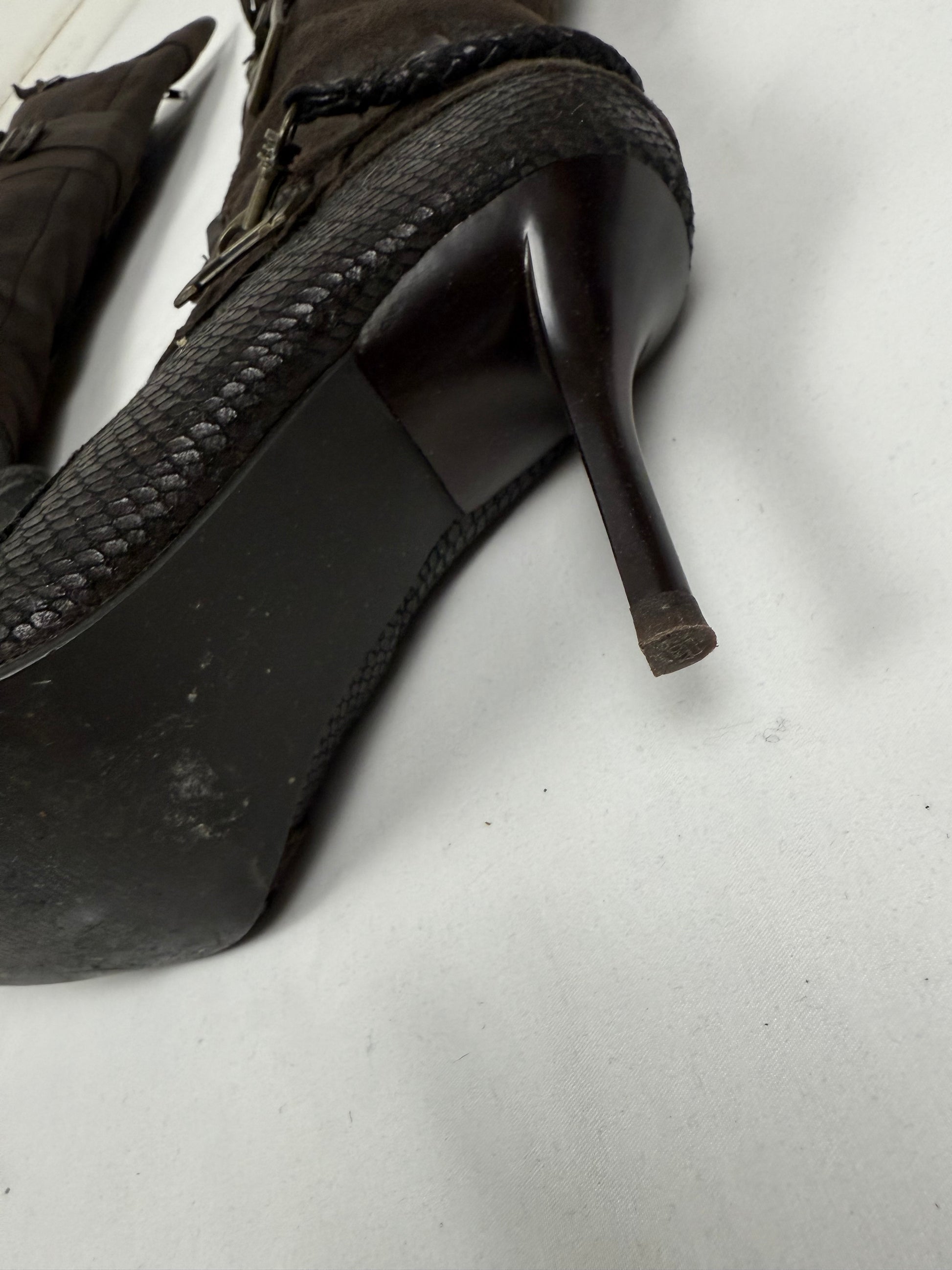 Brown knee high heels boots (38)