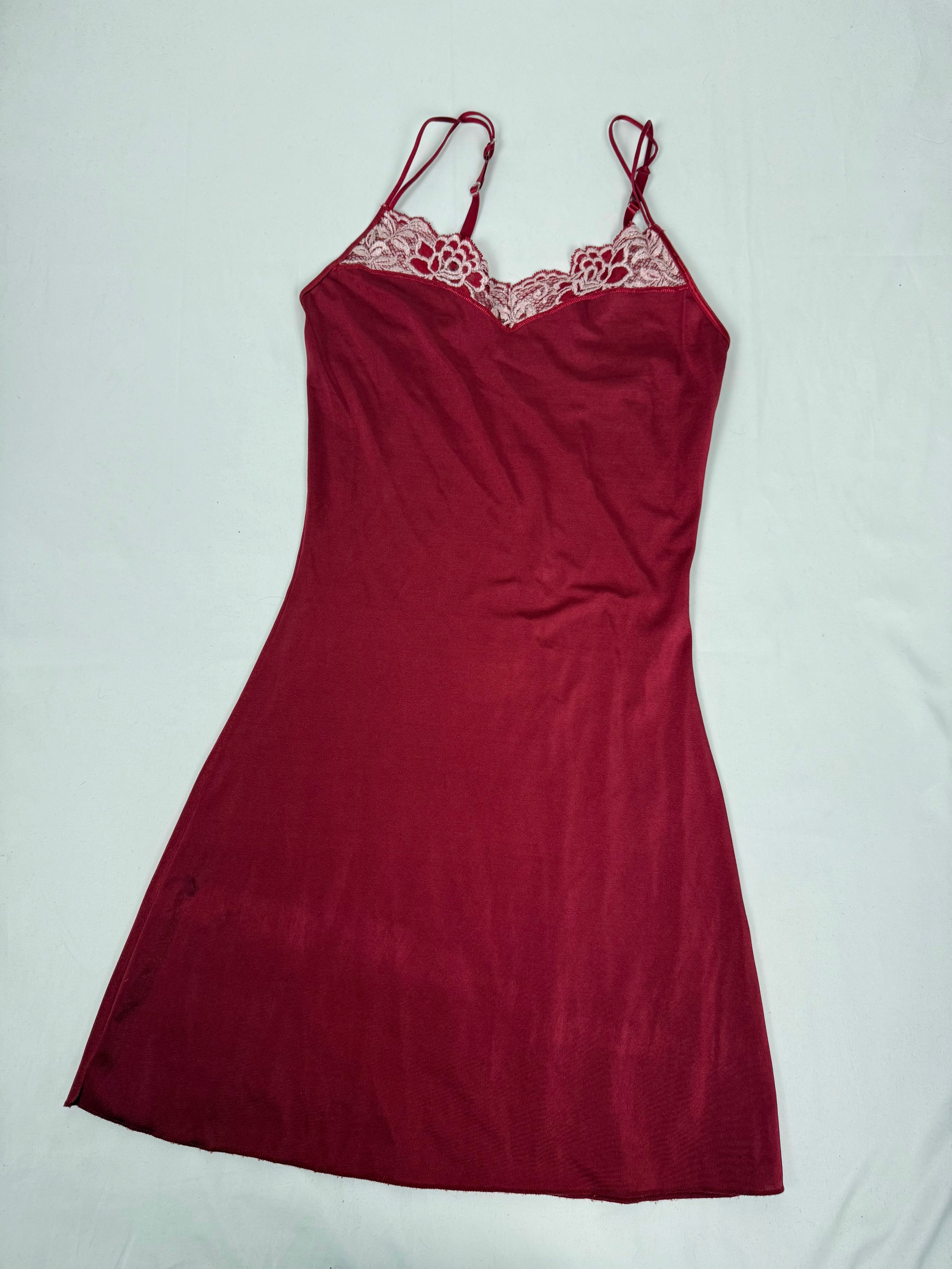 Red tight fit lace neck babydoll mini dress (XS)