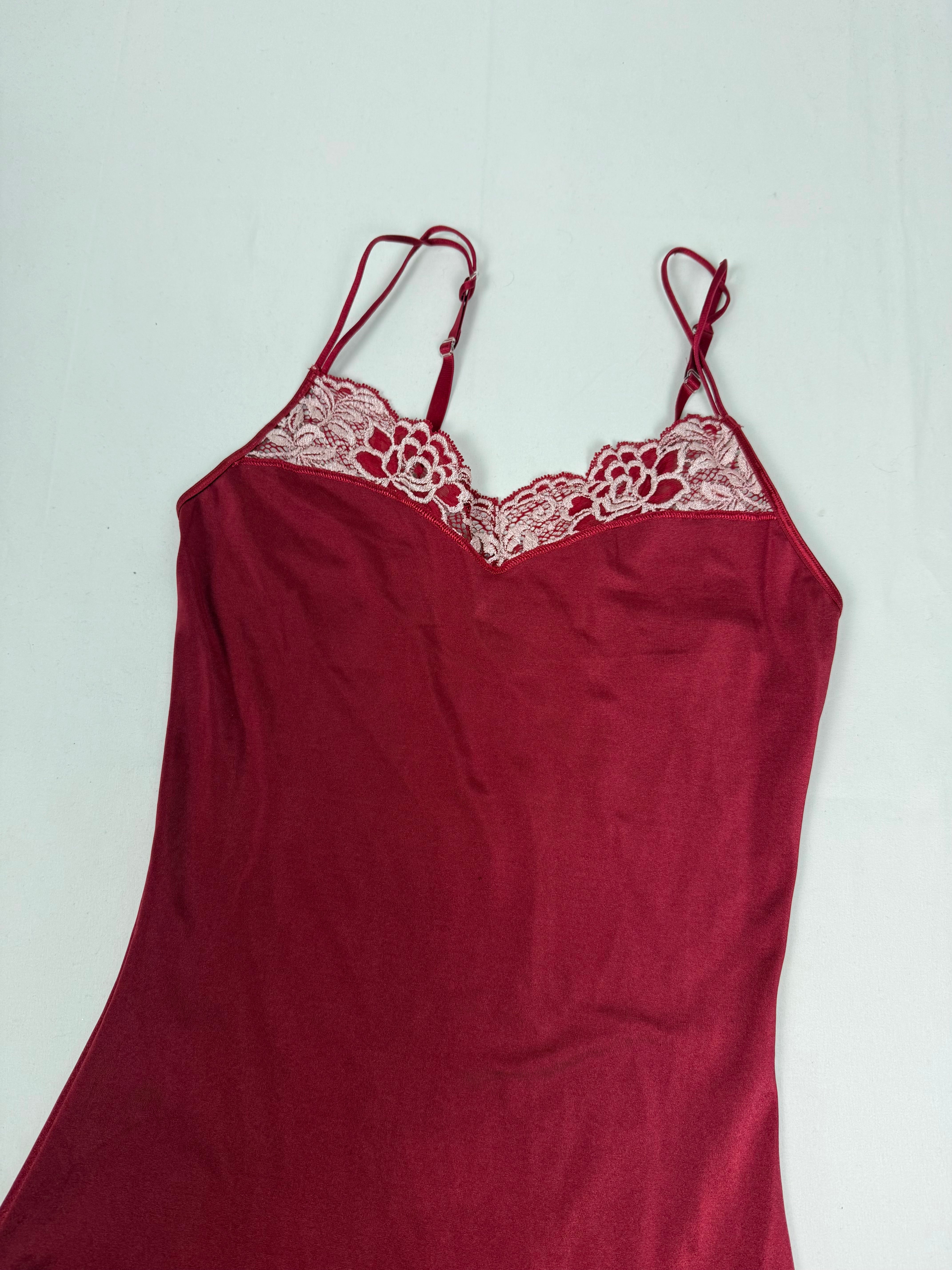 Red tight fit lace neck babydoll mini dress (XS)