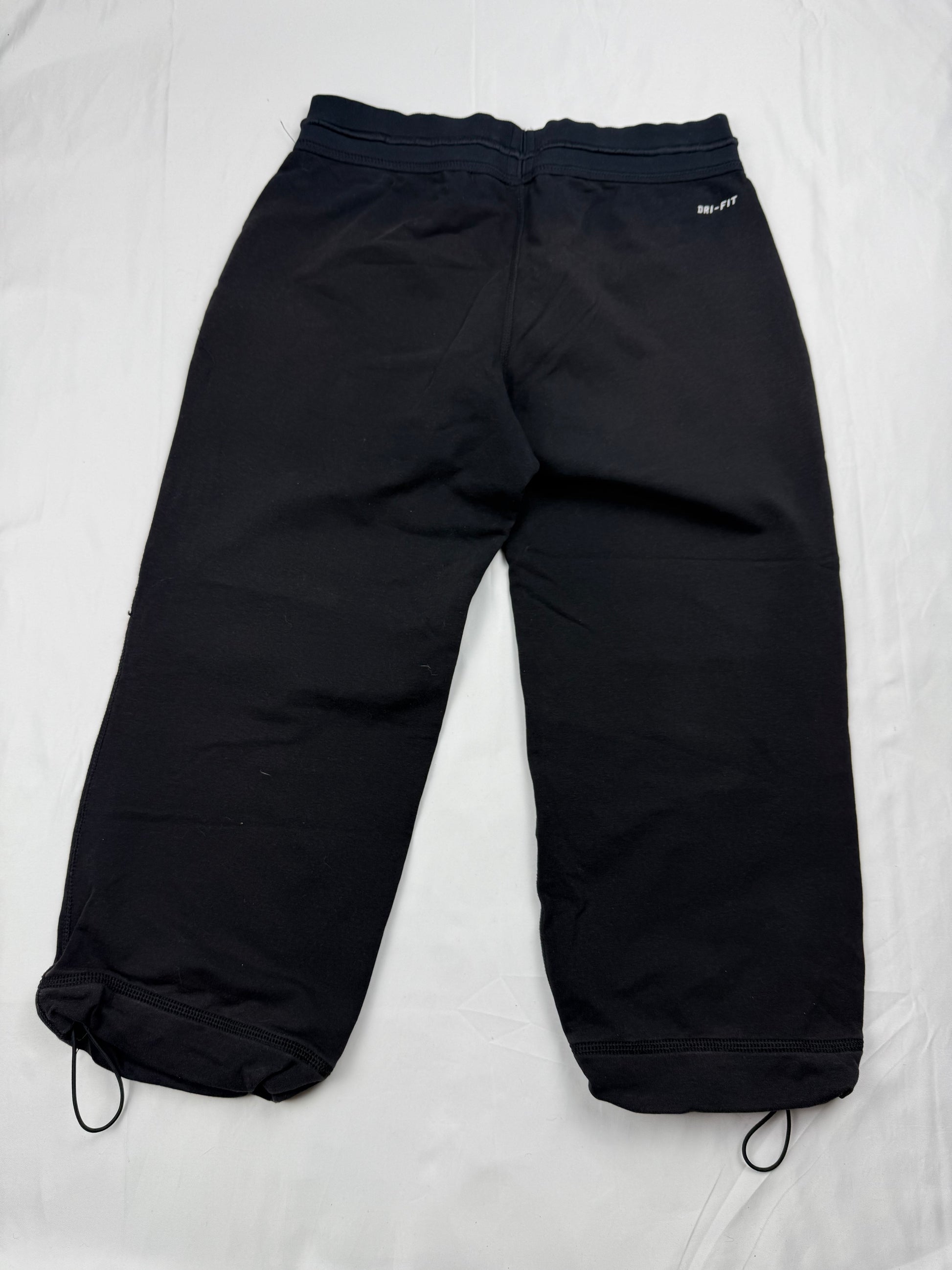 Black low rise capri cotton joggers pants (S)
