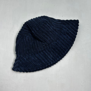 Navy ribbed velvet bucket hat